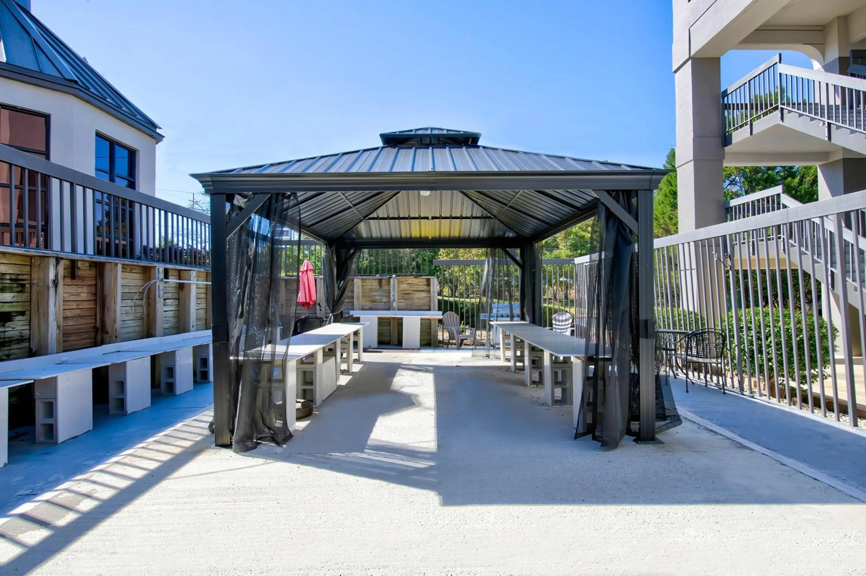 Property building in Motel 6 Birmingham, AL - Medical Center - Inverness Hwy 280