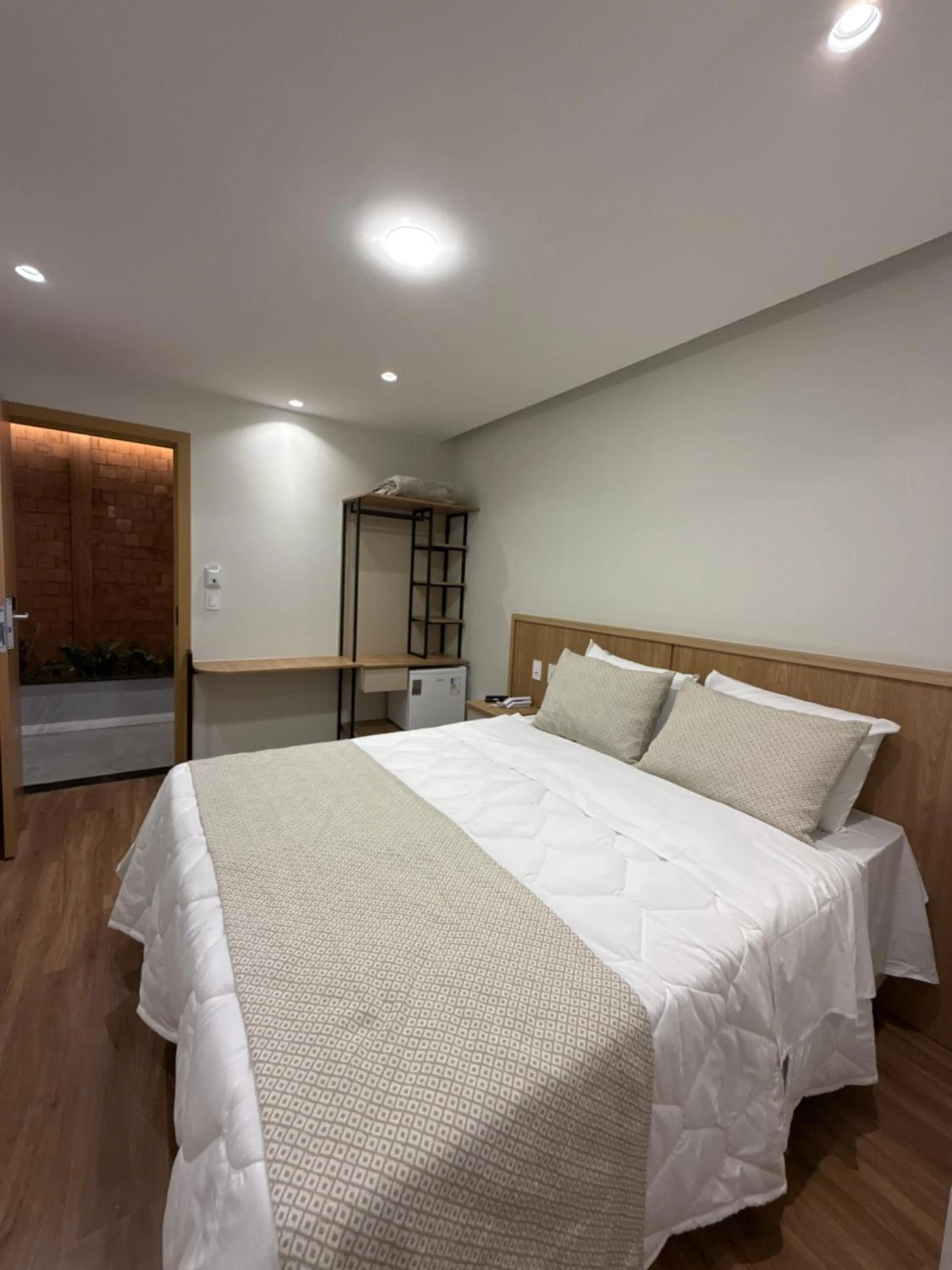 Bedroom, Bed in Hotel Serra Everest