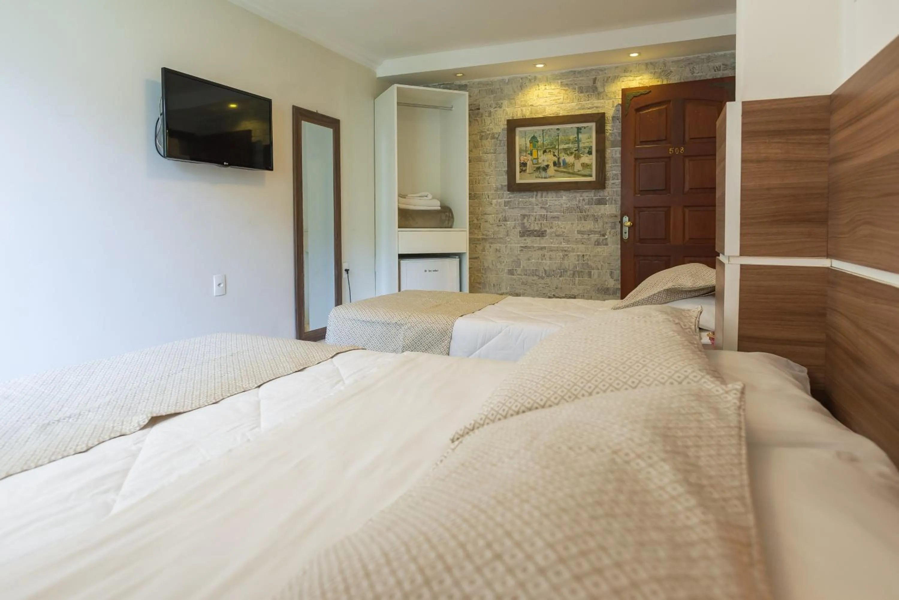 Bed in Hotel Serra Everest