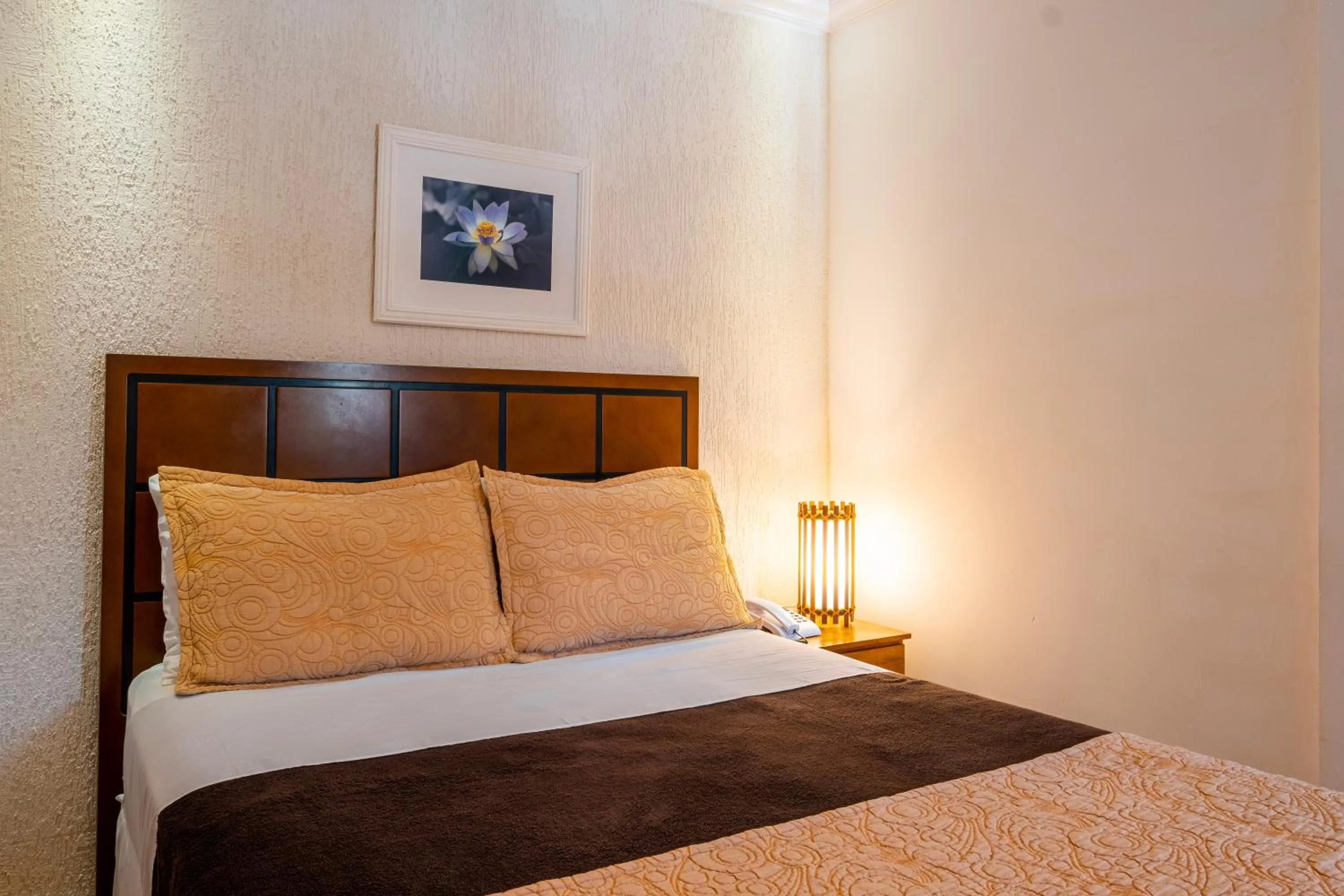 Bed in Hotel Serra Everest