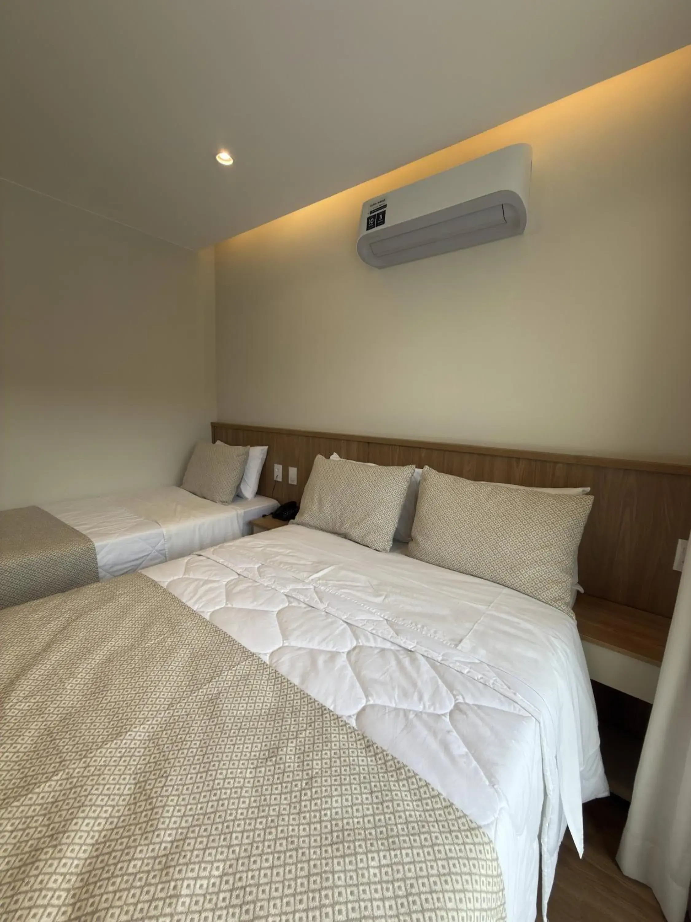 Bed in Hotel Serra Everest Bed in Hotel Serra Everest