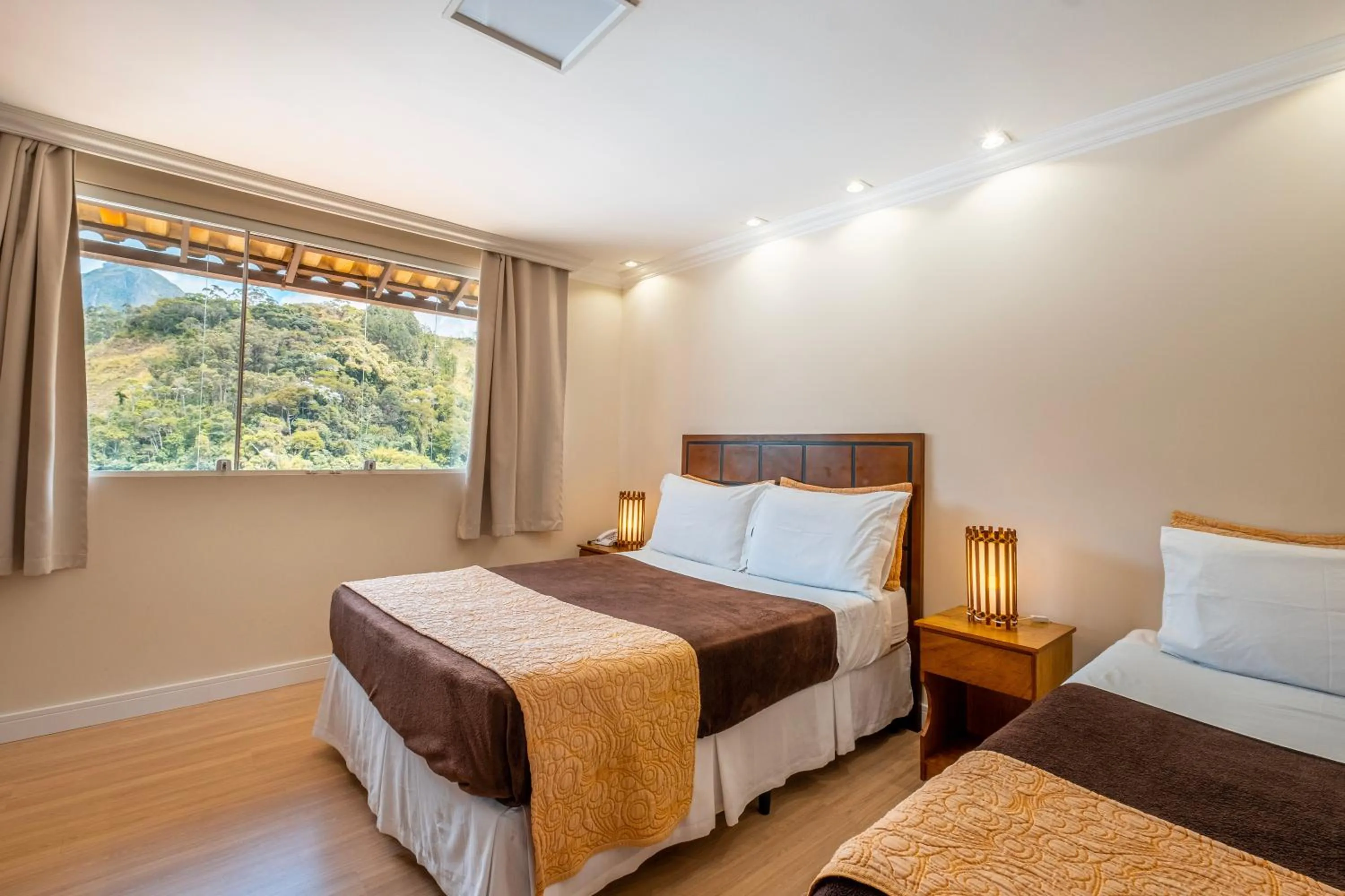 Bed in Hotel Serra Everest