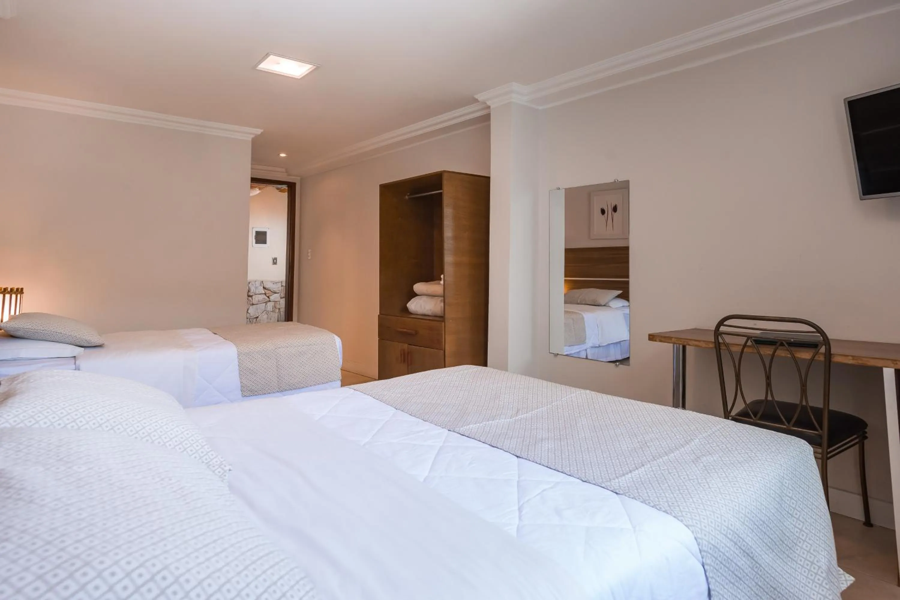 Bed in Hotel Serra Everest