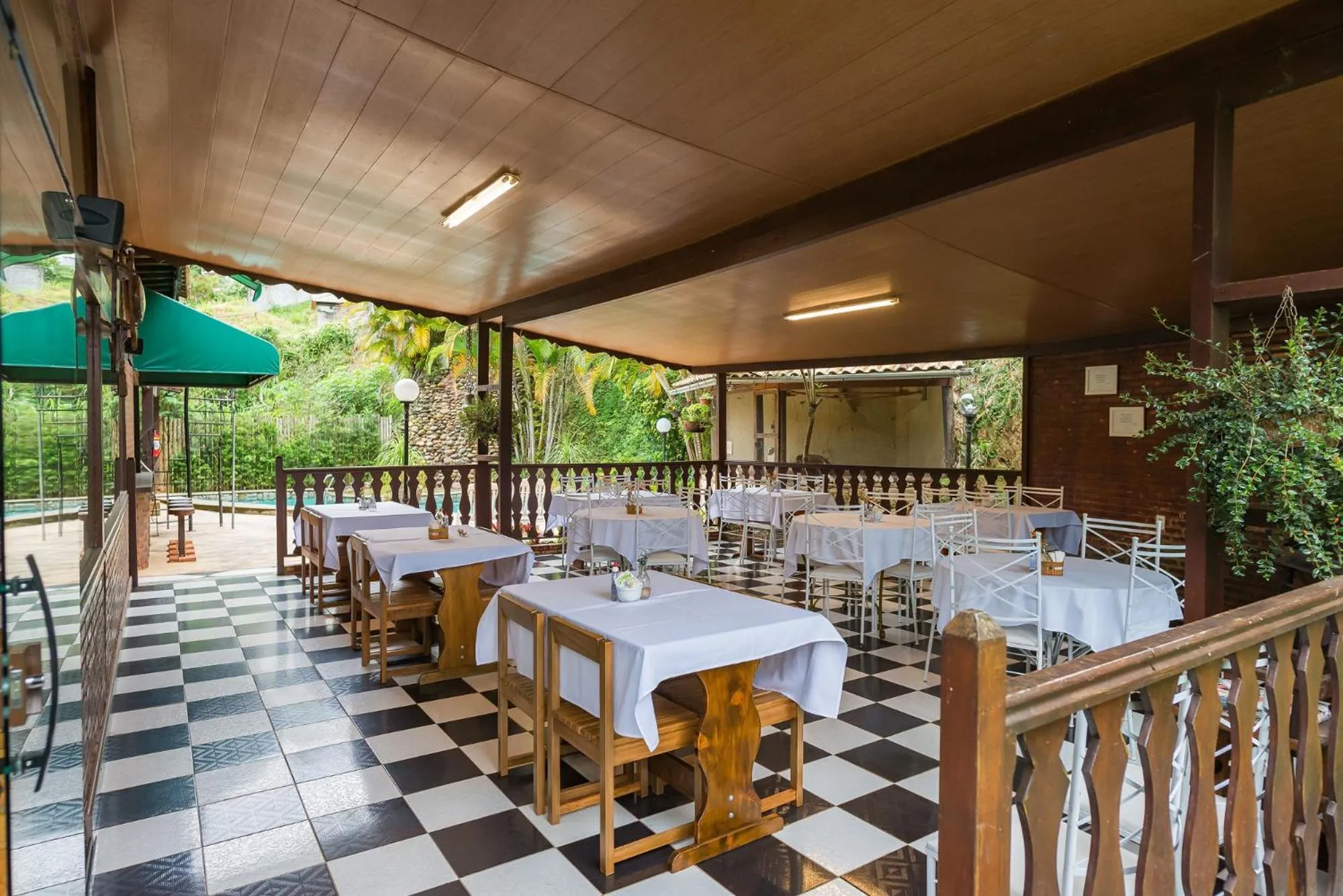 Breakfast in Hotel Serra Everest