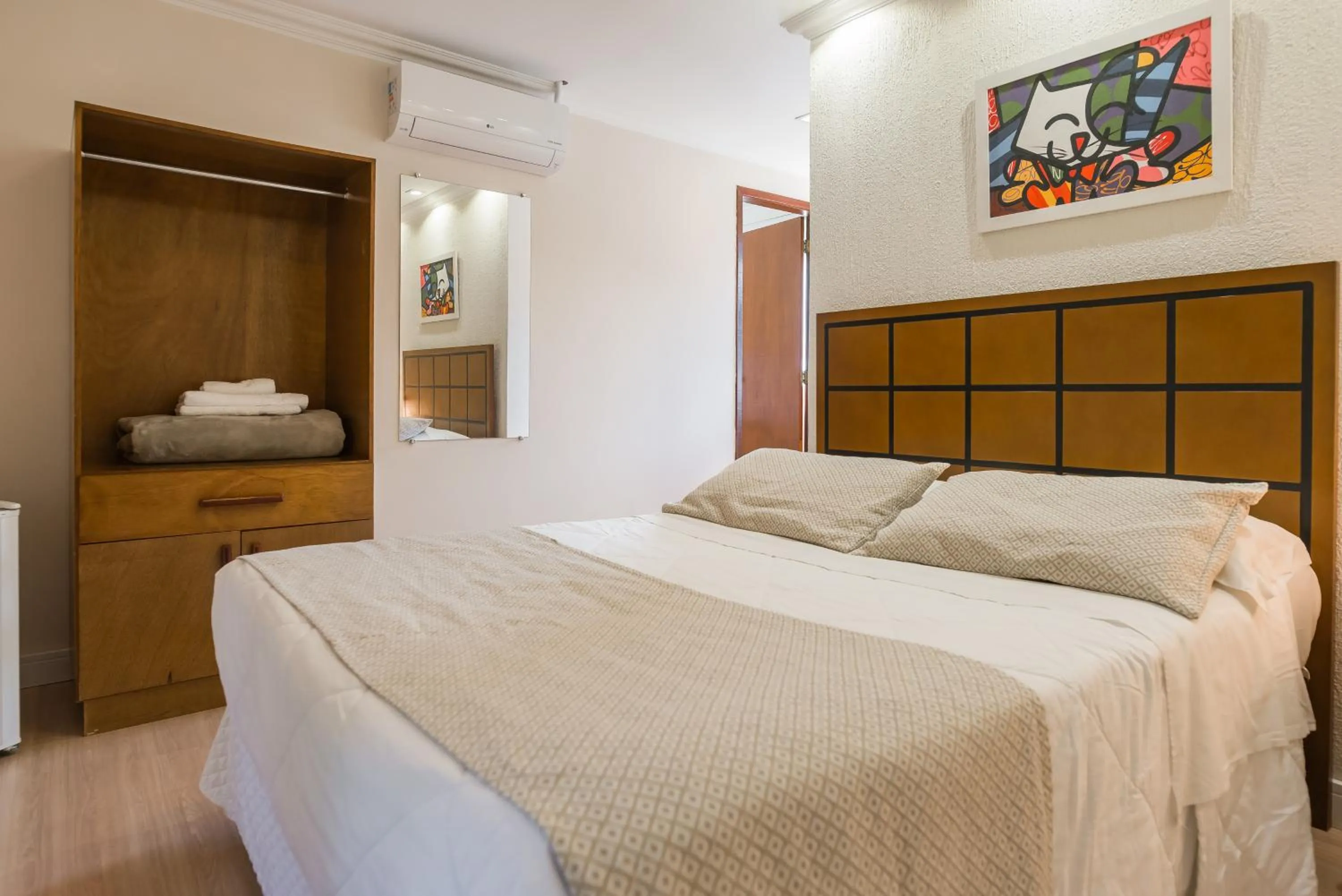 Bed in Hotel Serra Everest