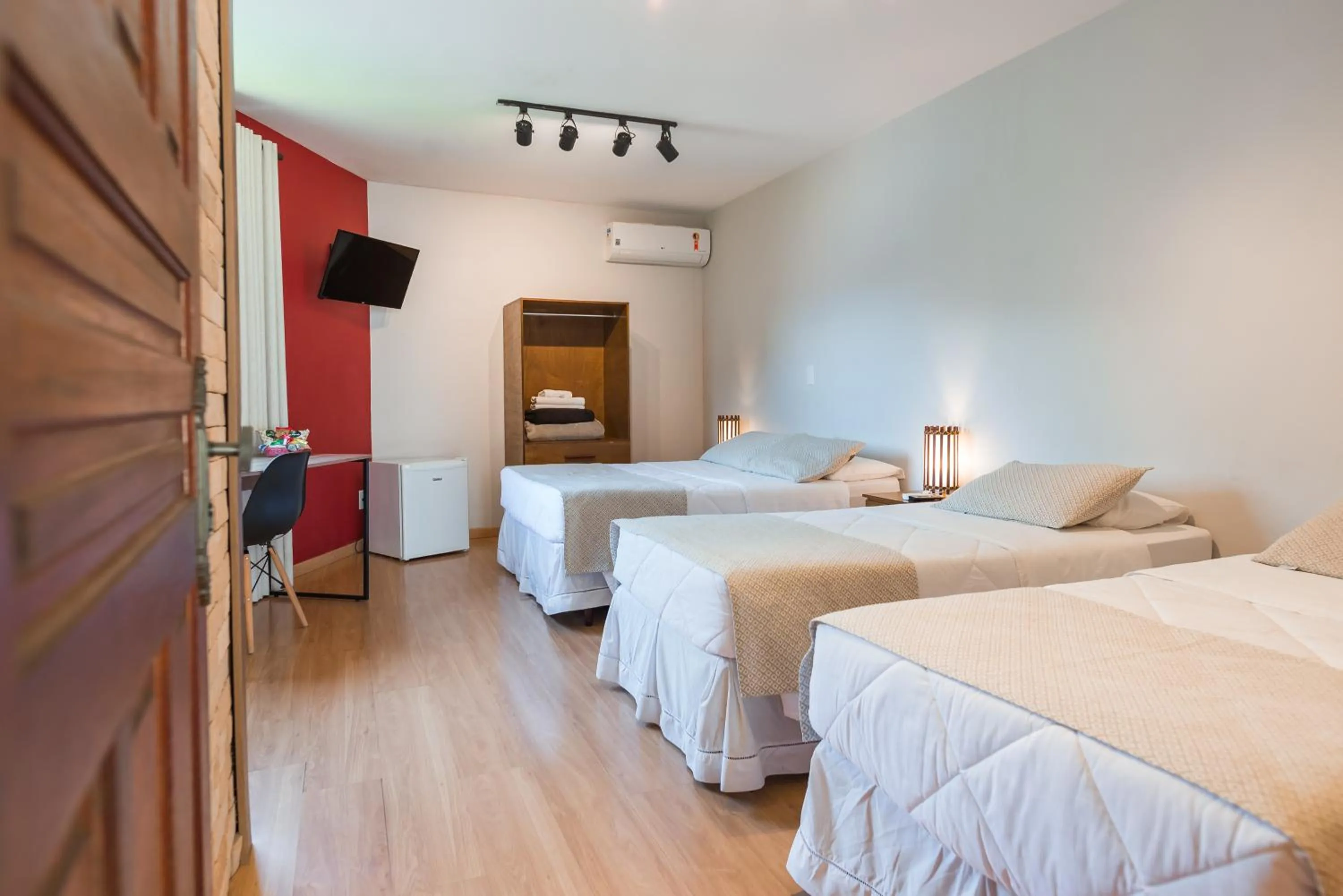 Bed in Hotel Serra Everest