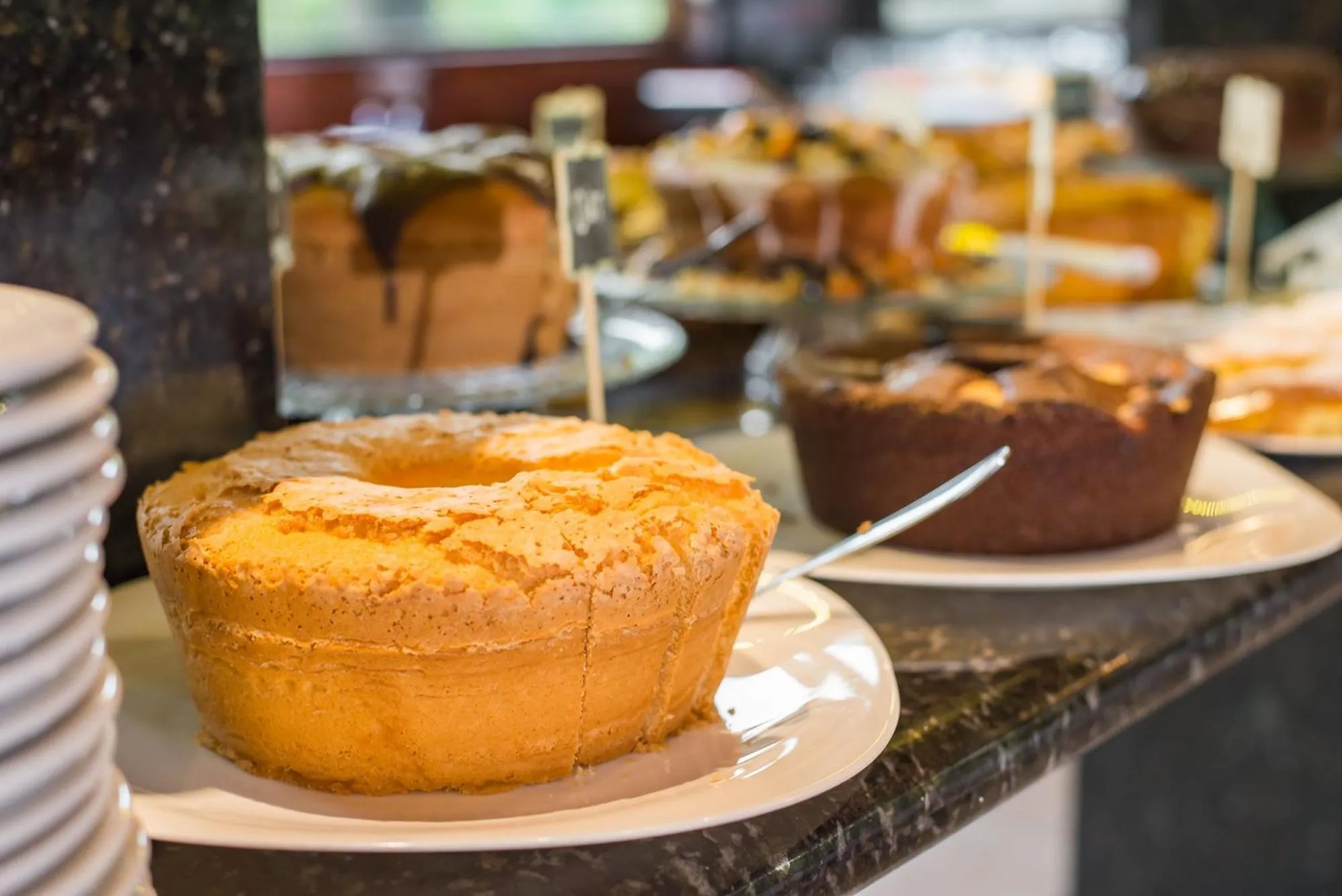 Continental breakfast in Hotel Serra Everest