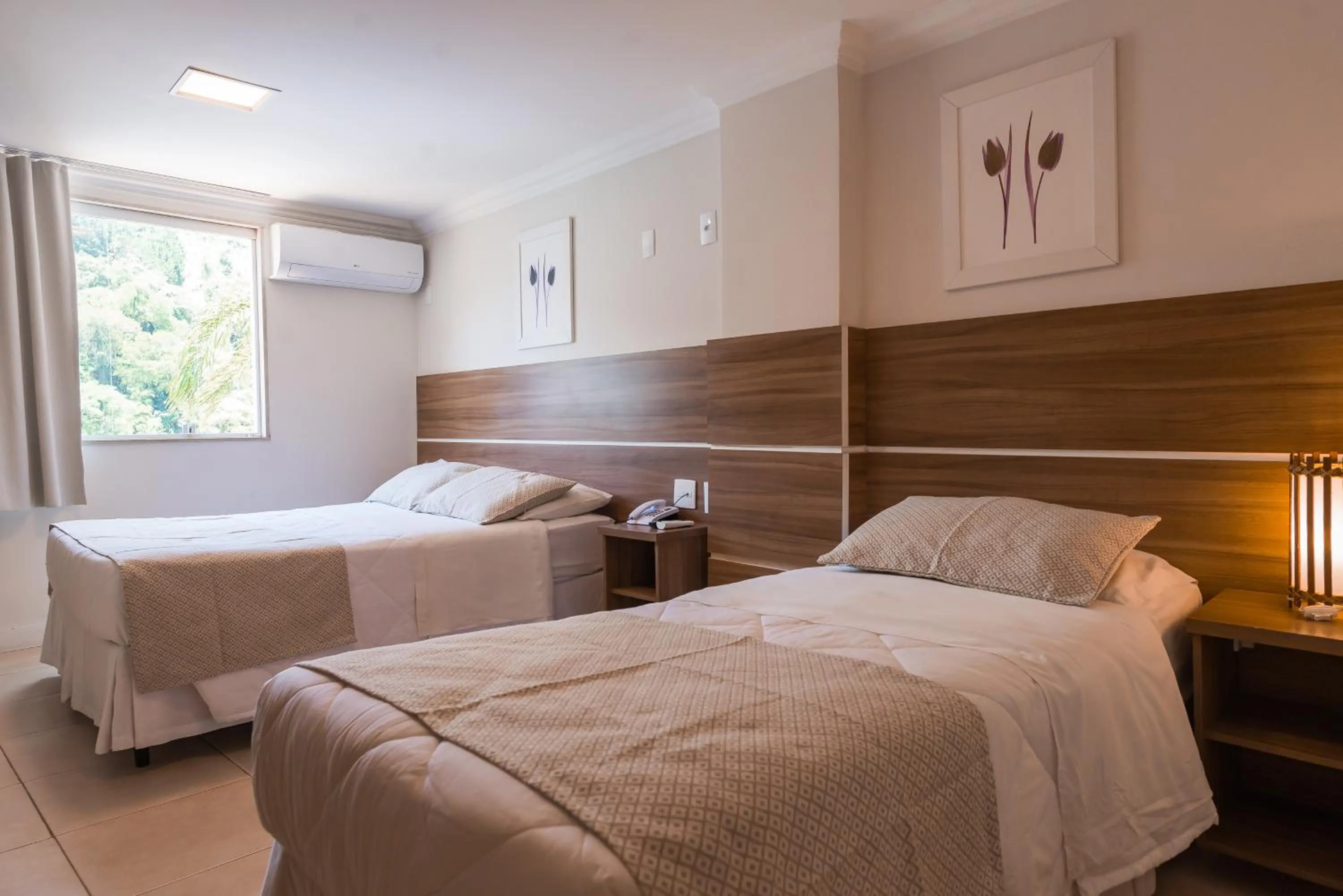 Bed in Hotel Serra Everest