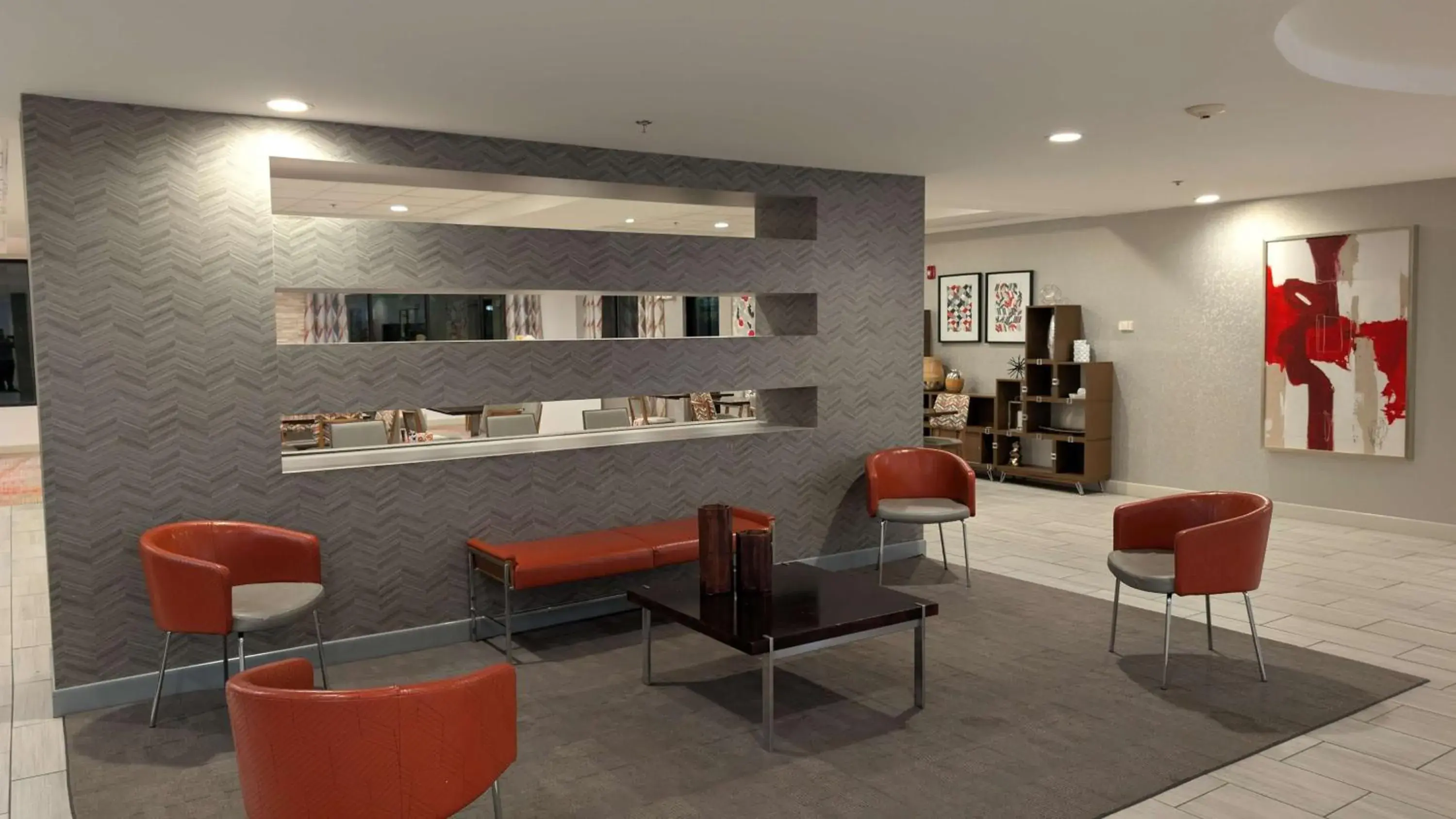 Lobby or reception in Sonesta Essential Columbus Lobby or reception in Sonesta Essential Columbus