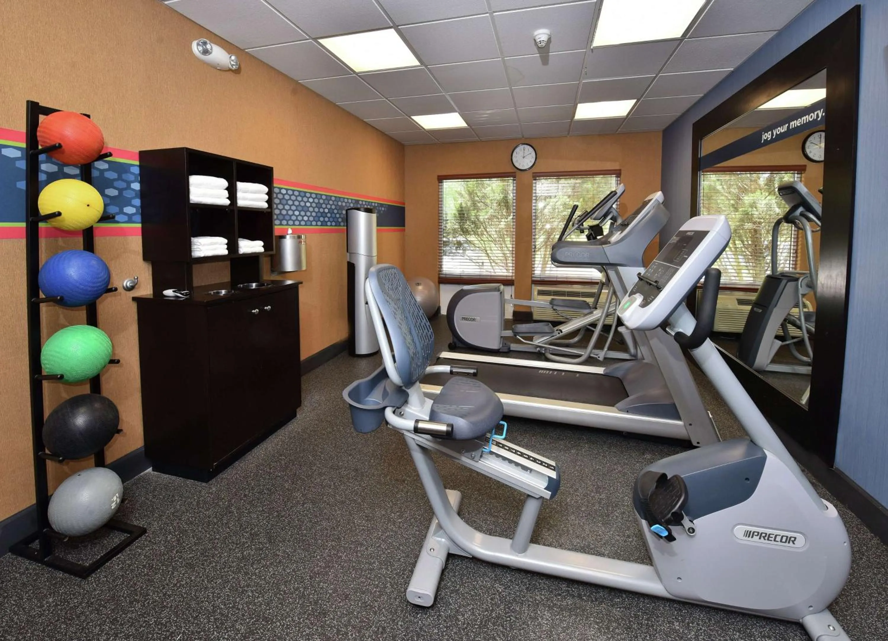 Fitness centre/facilities in Hampton Inn Alexander City