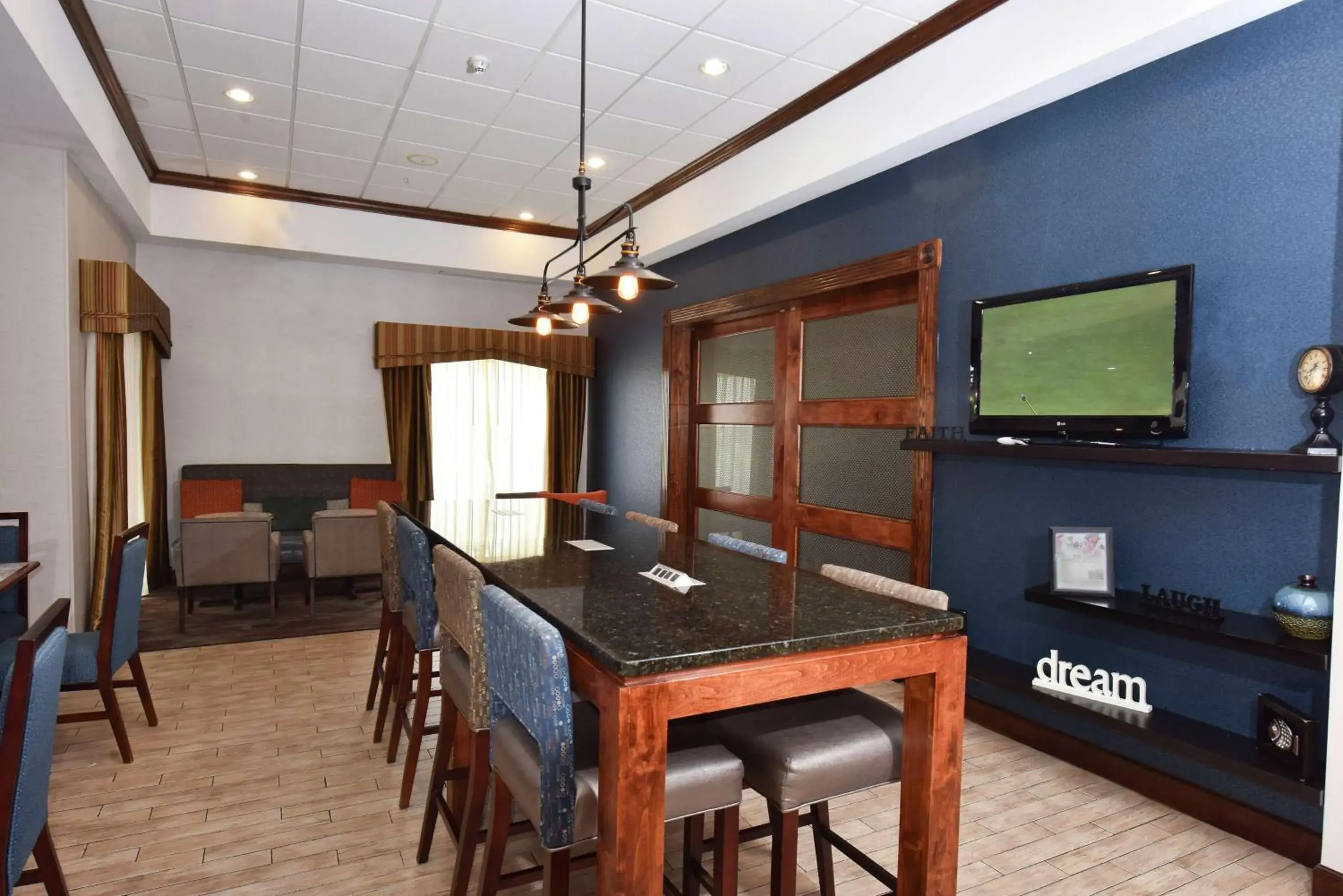 Lobby or reception in Hampton Inn Alexander City Lobby or reception in Hampton Inn Alexander City