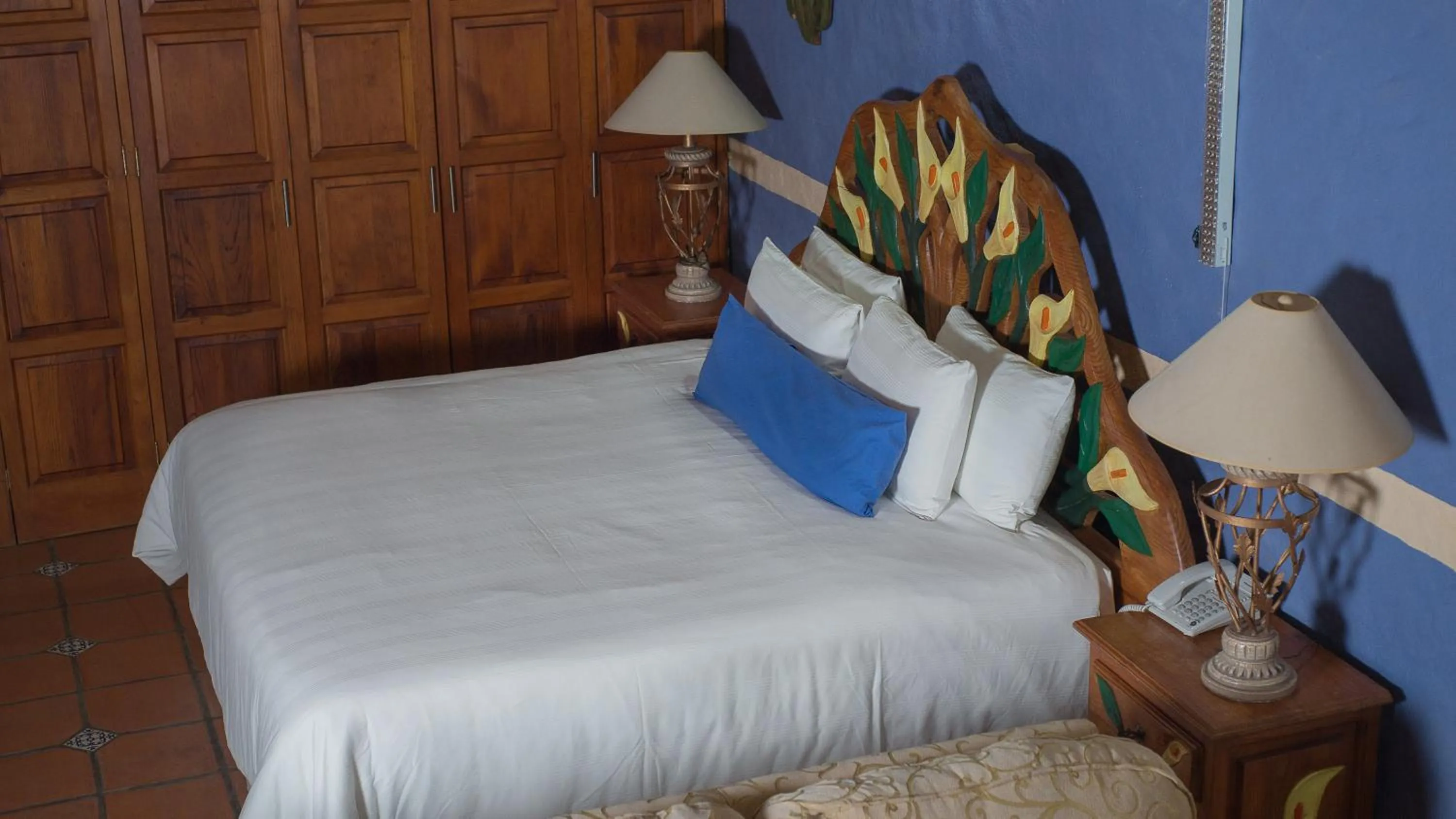 Bed in Hotel El Rebozo