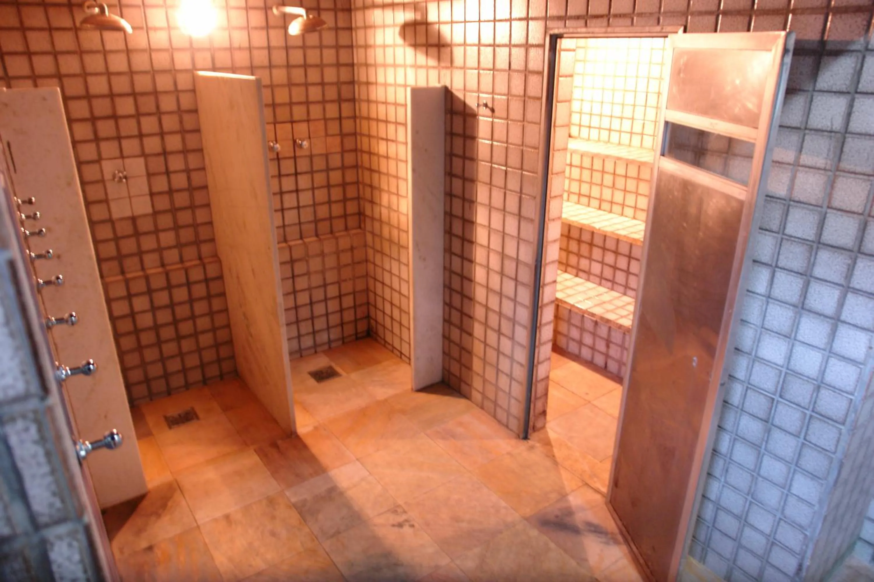 Steam room in Hotel Lopes Caxambu