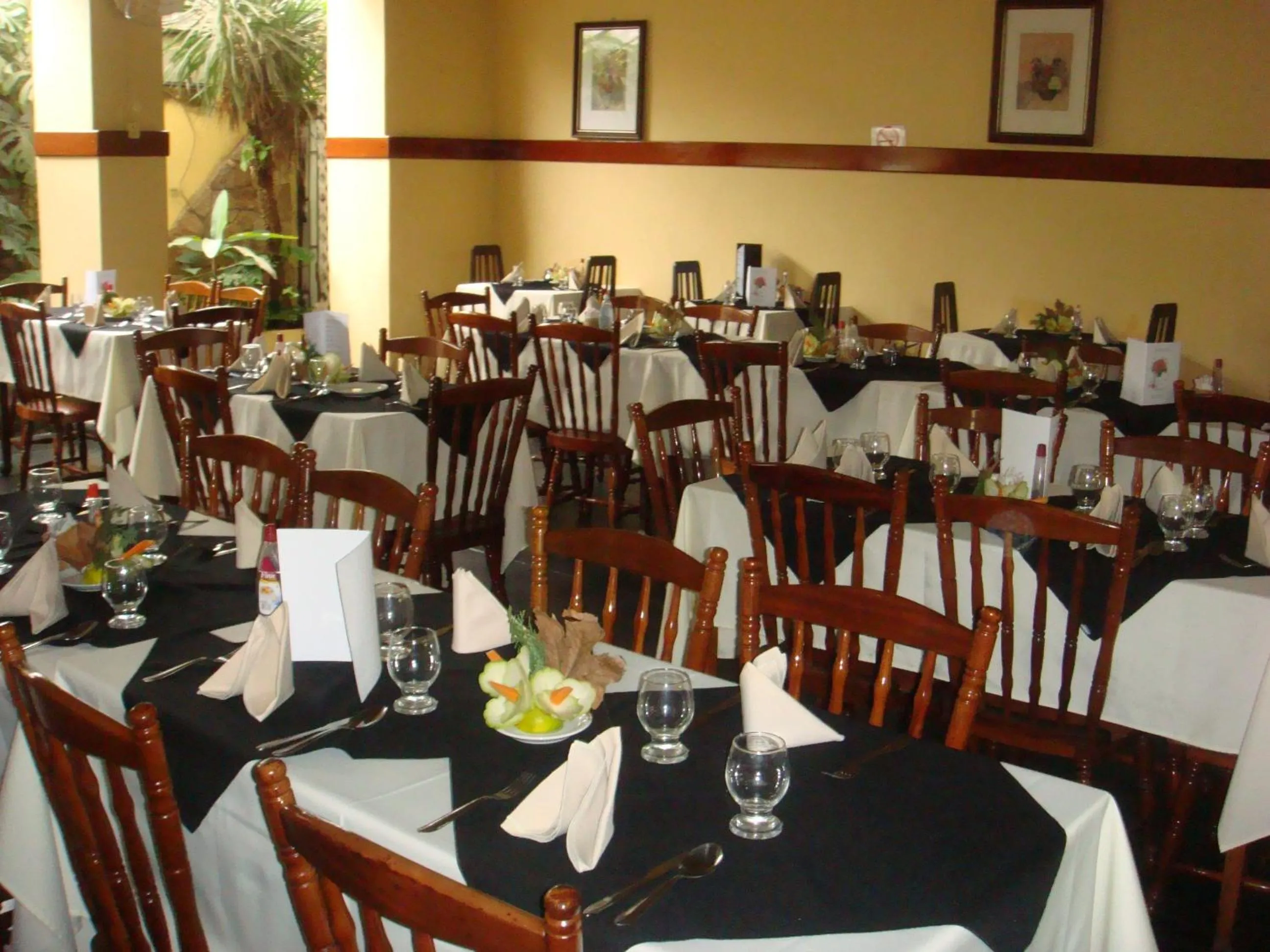 Restaurant/places to eat in Hotel Lopes Caxambu