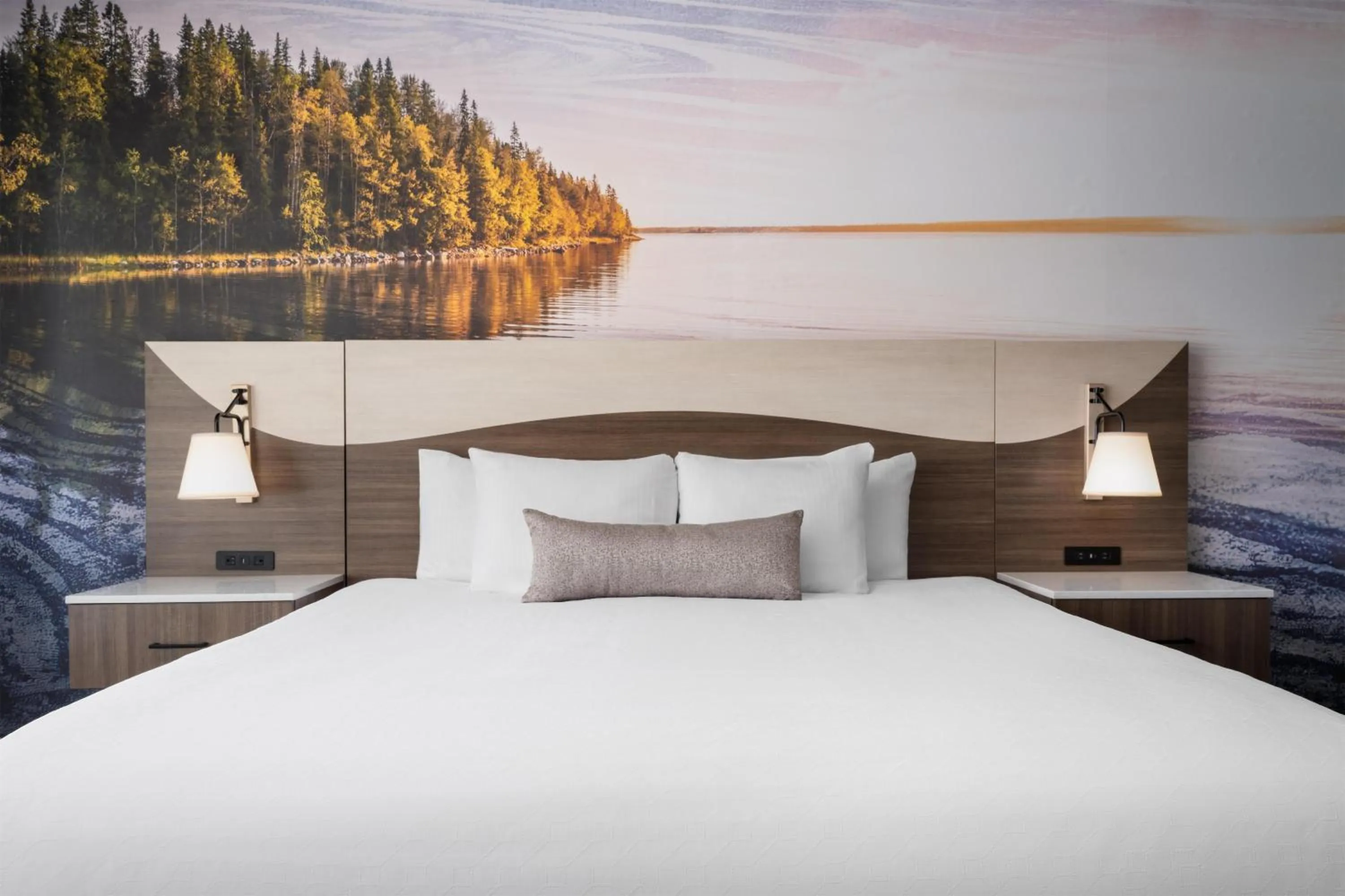 Bedroom, Bed in Best Western Premier Bridgewood Hotel Resort