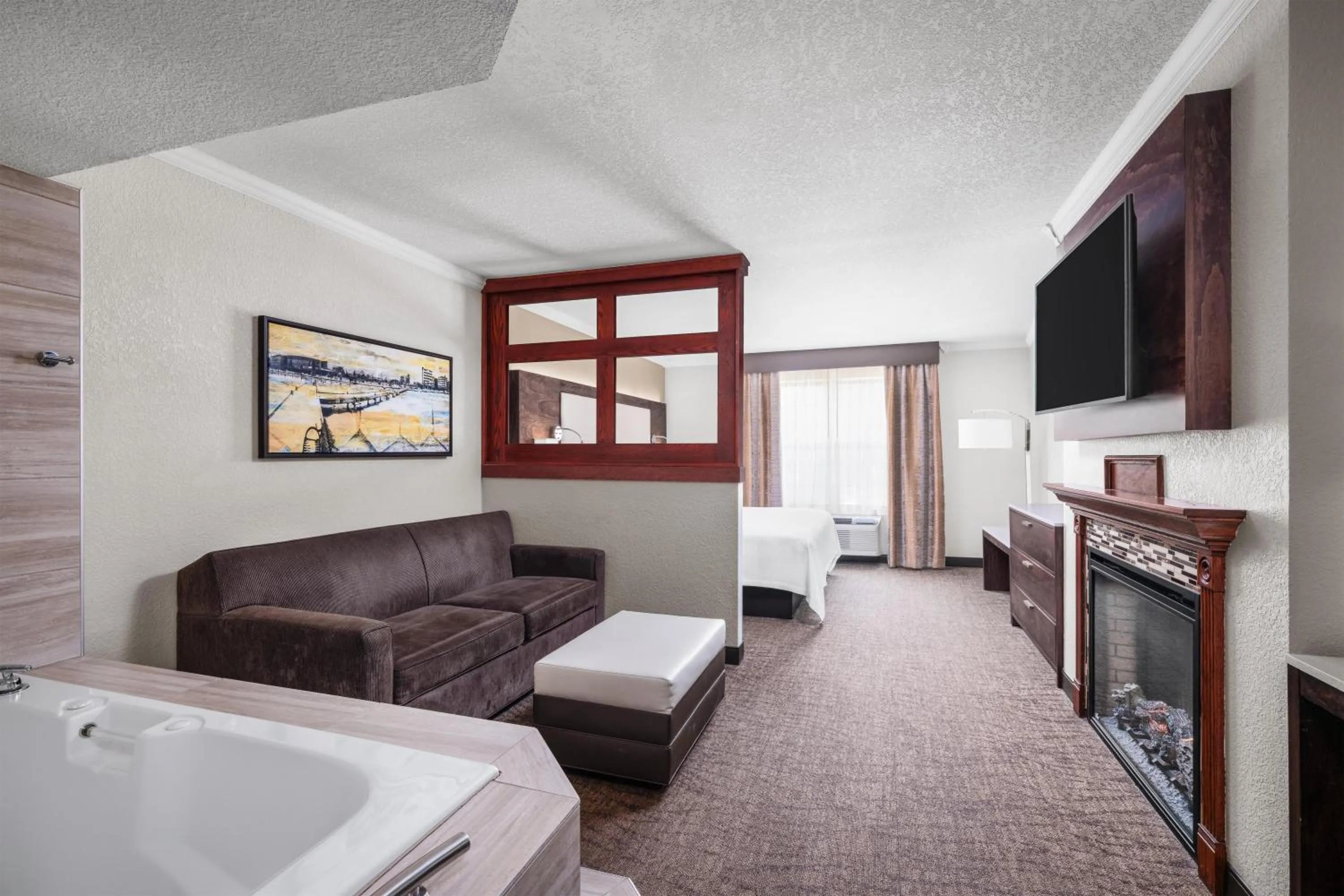 Bedroom, Bed in Best Western Premier Bridgewood Hotel Resort