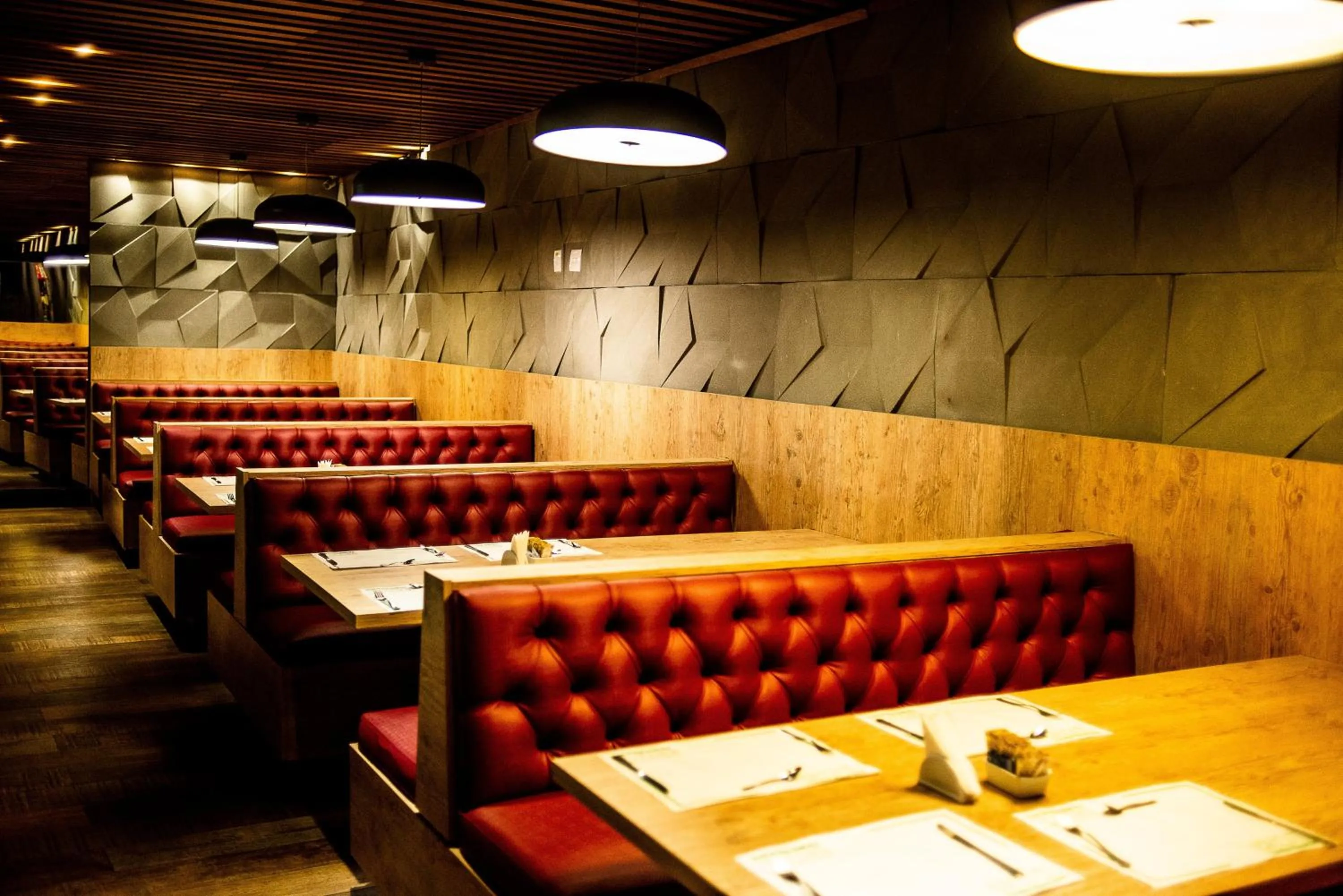 Restaurant/places to eat in Paradiso Macae Hotel