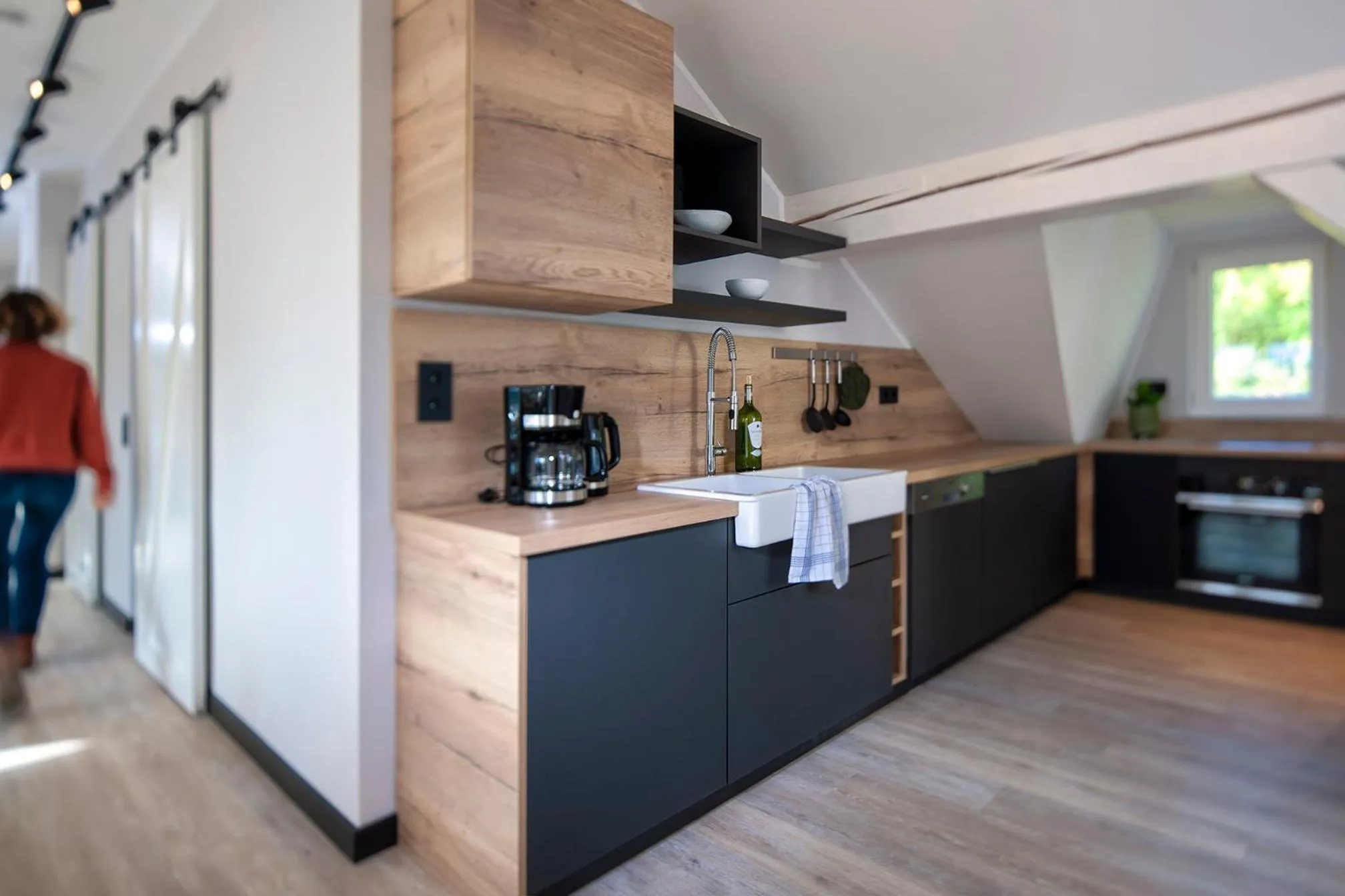 Kitchen or kitchenette in Berg und Tal Hotel & Apartments