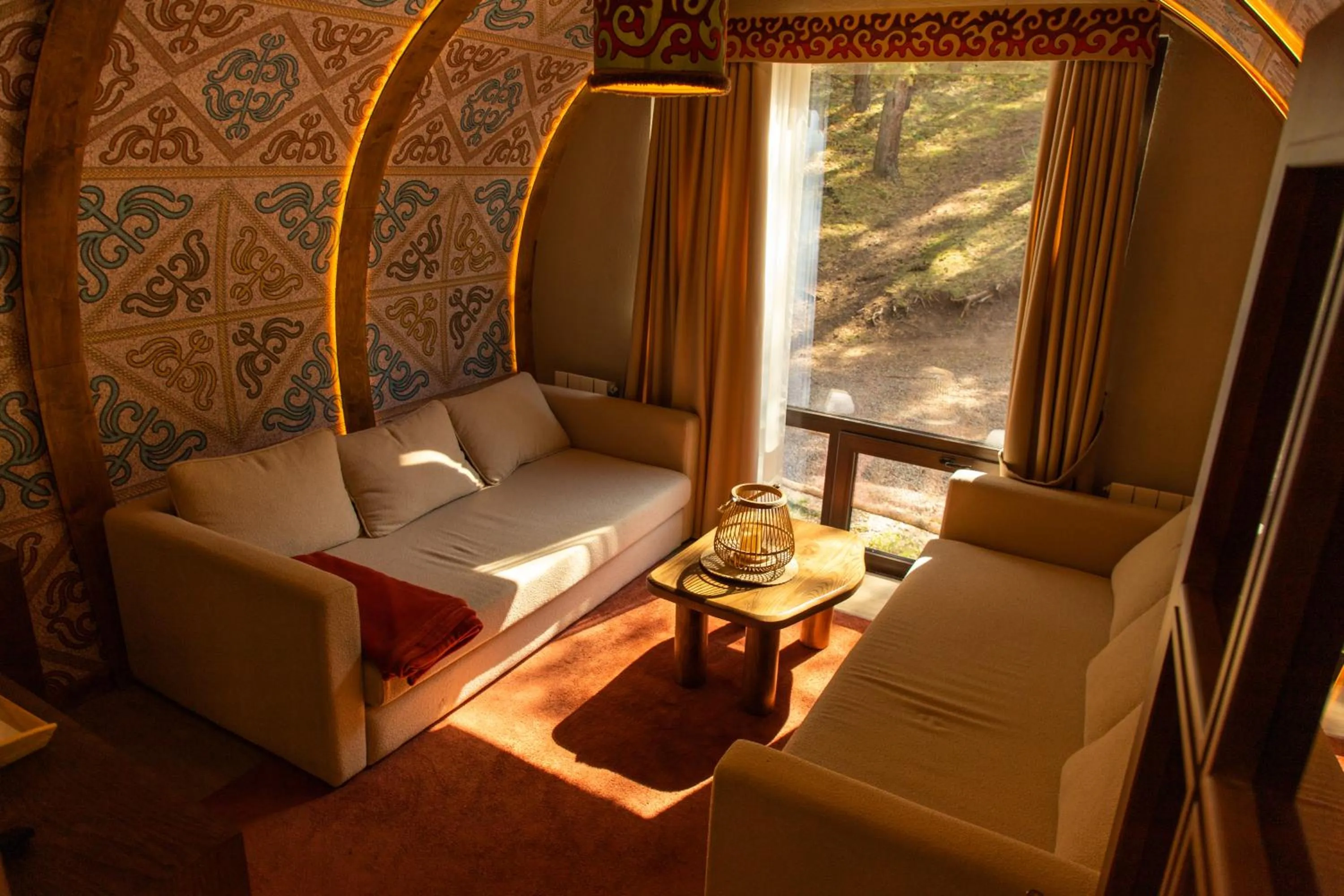 Living room in Supara Chunkurchak