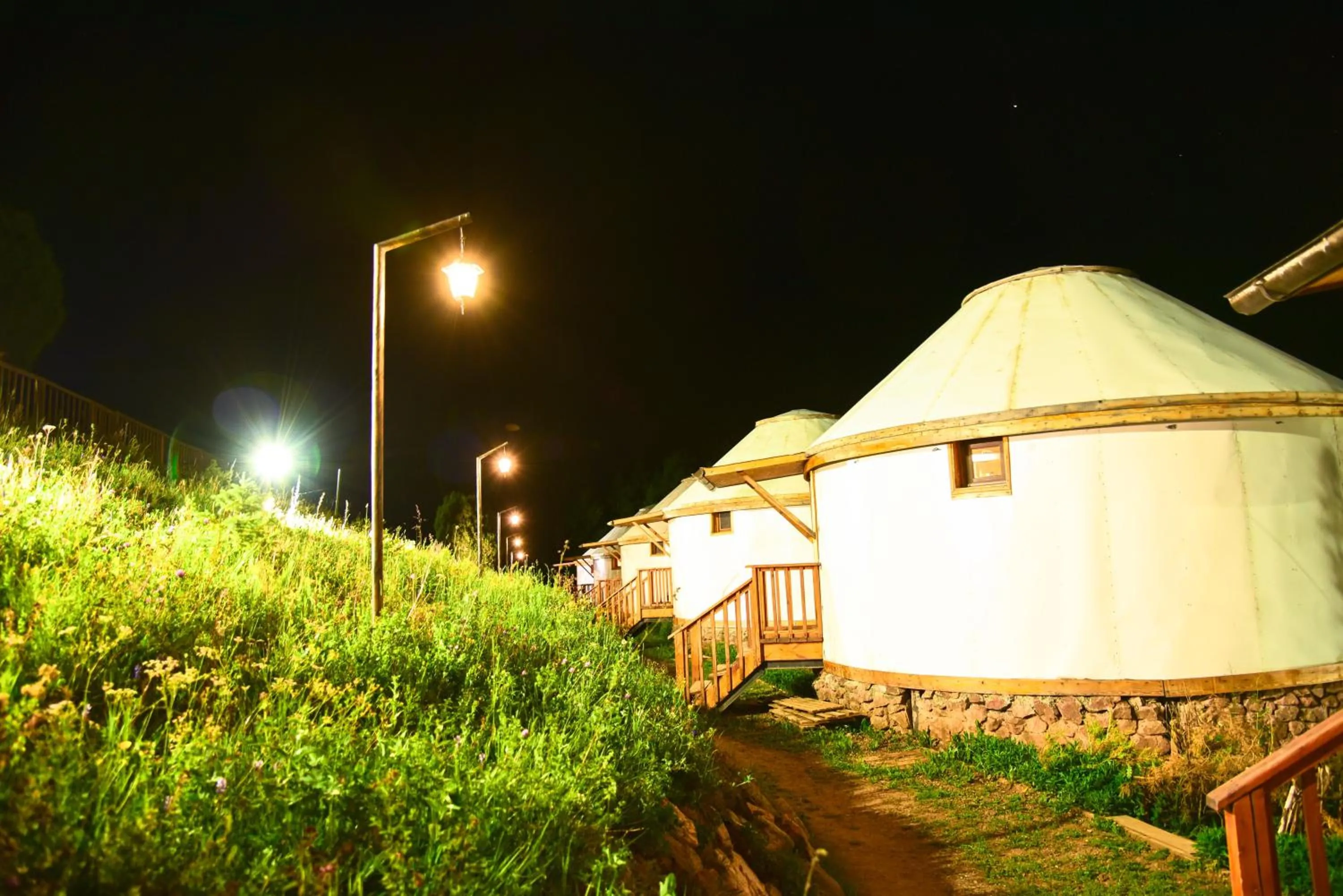 Night in Supara Chunkurchak