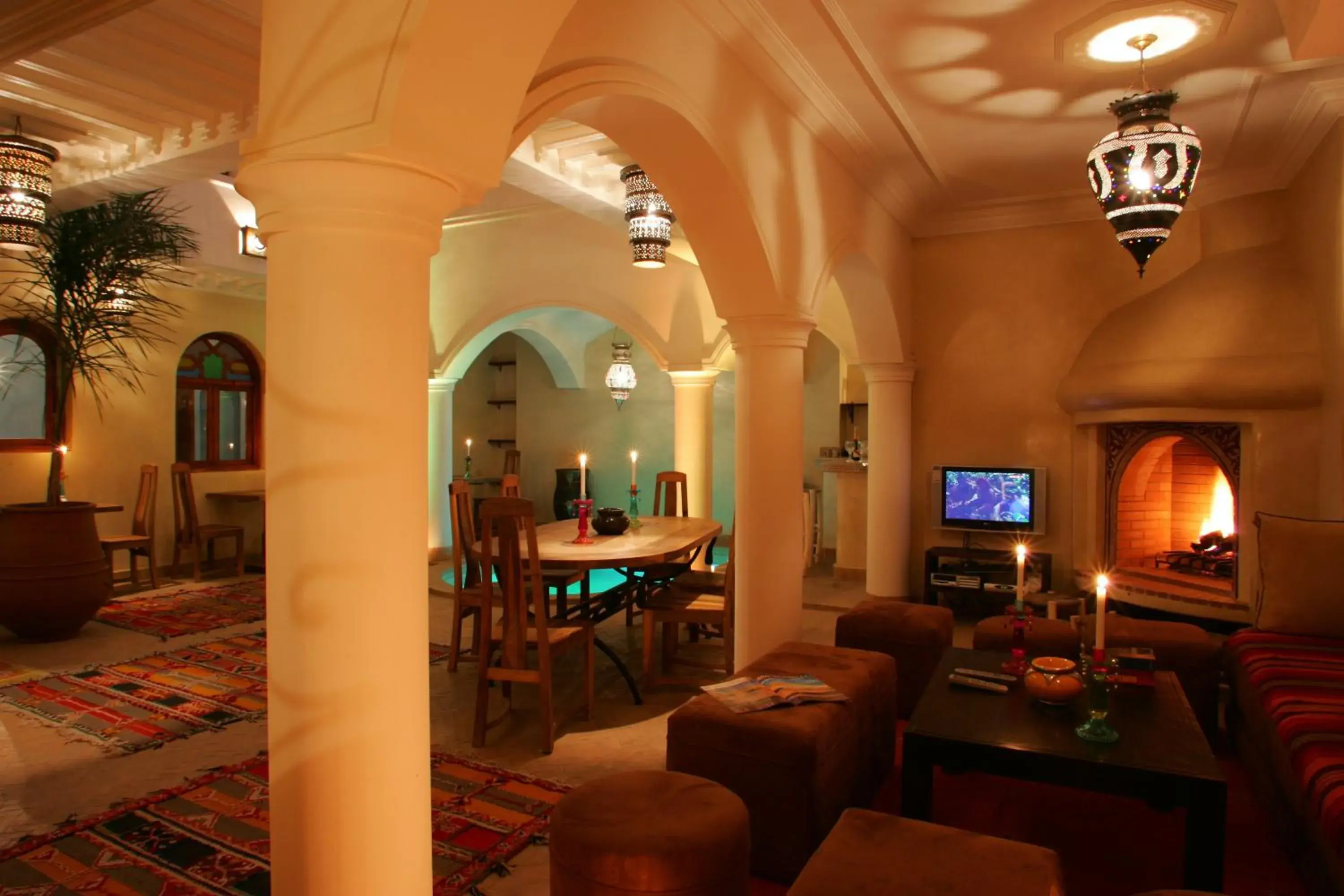 Living room in Riad L'Emir Living room in Riad L'Emir