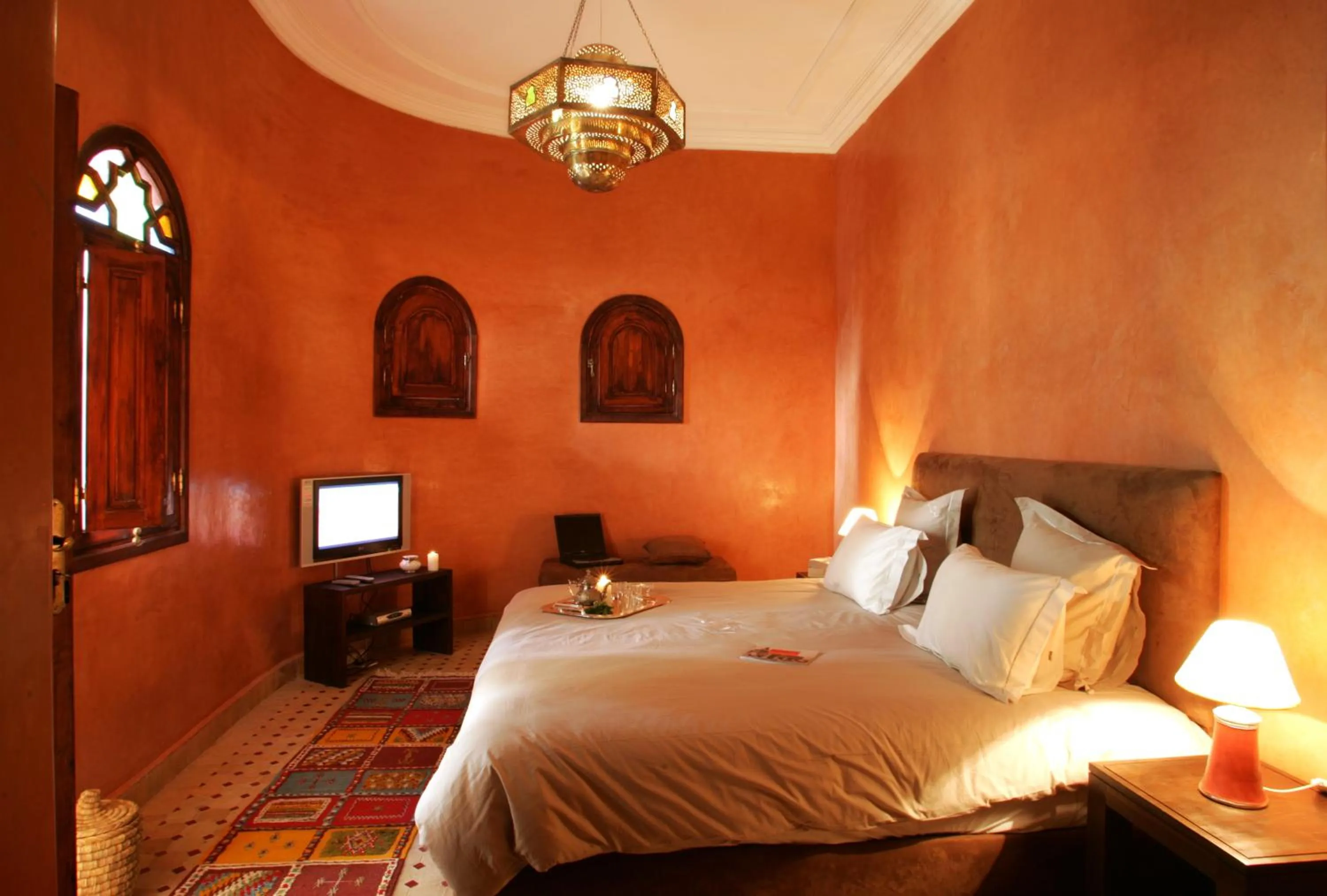 Day, Bed in Riad L'Emir