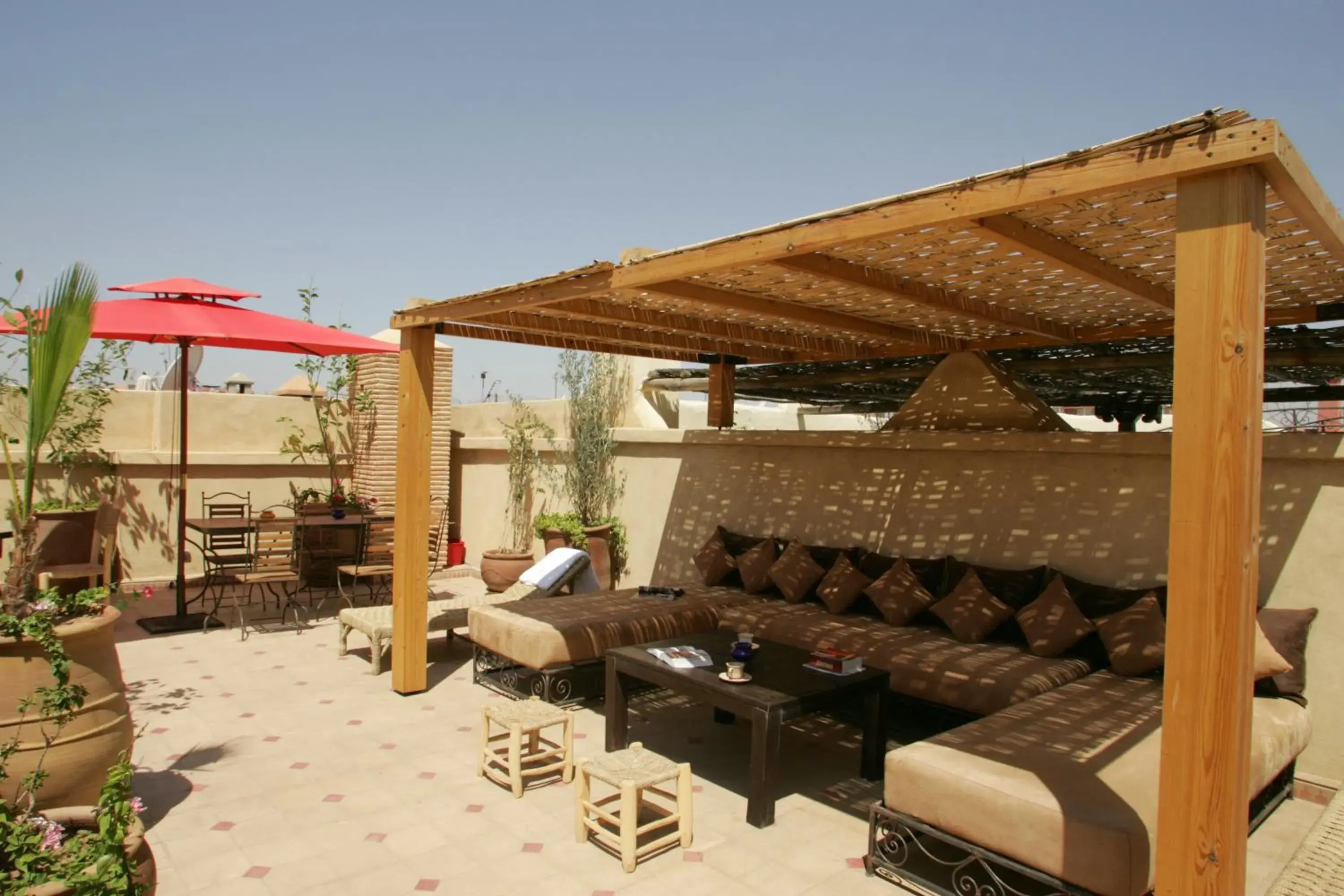 Lounge or bar in Riad L'Emir Lounge or bar in Riad L'Emir