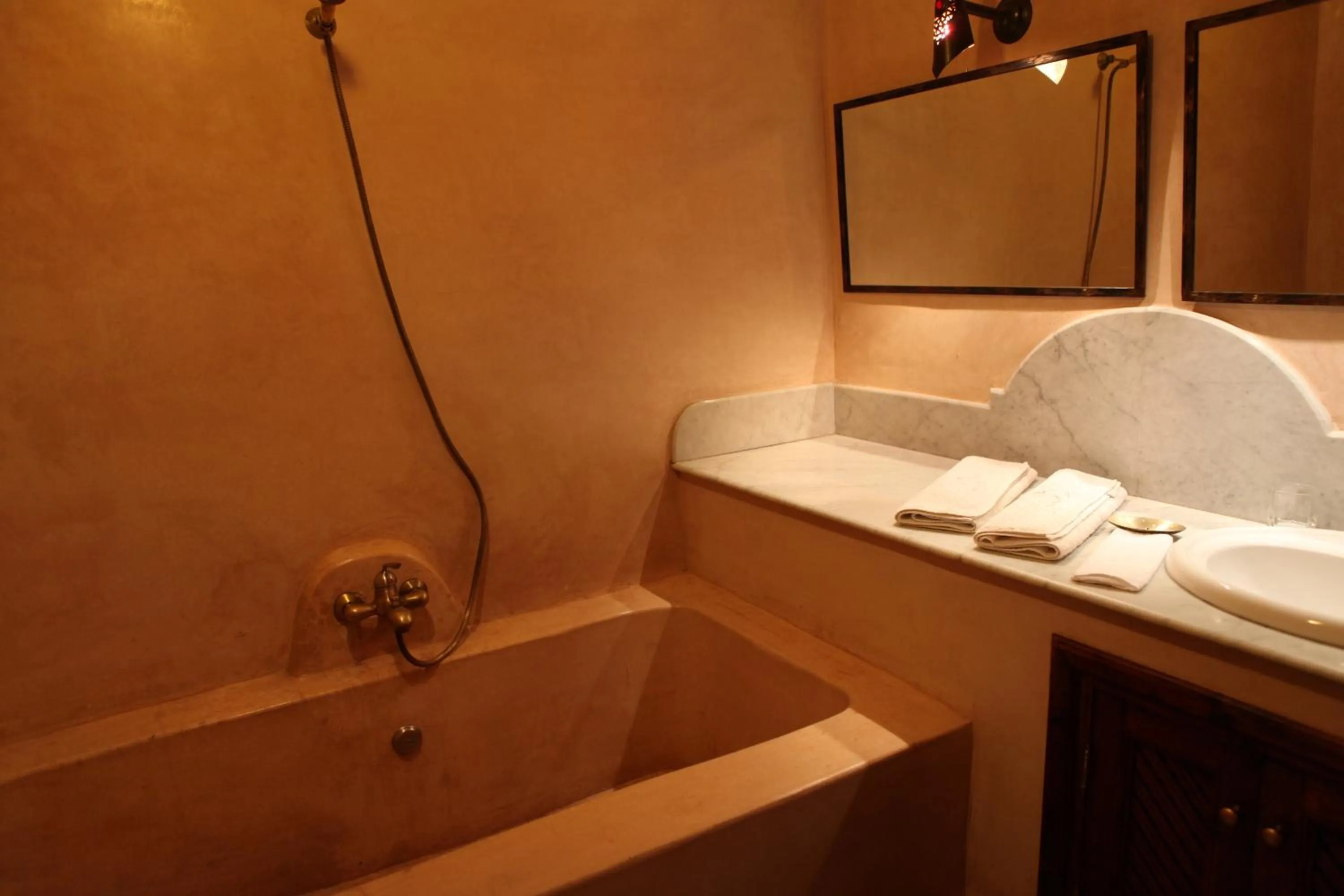 Bathroom in Riad L'Emir