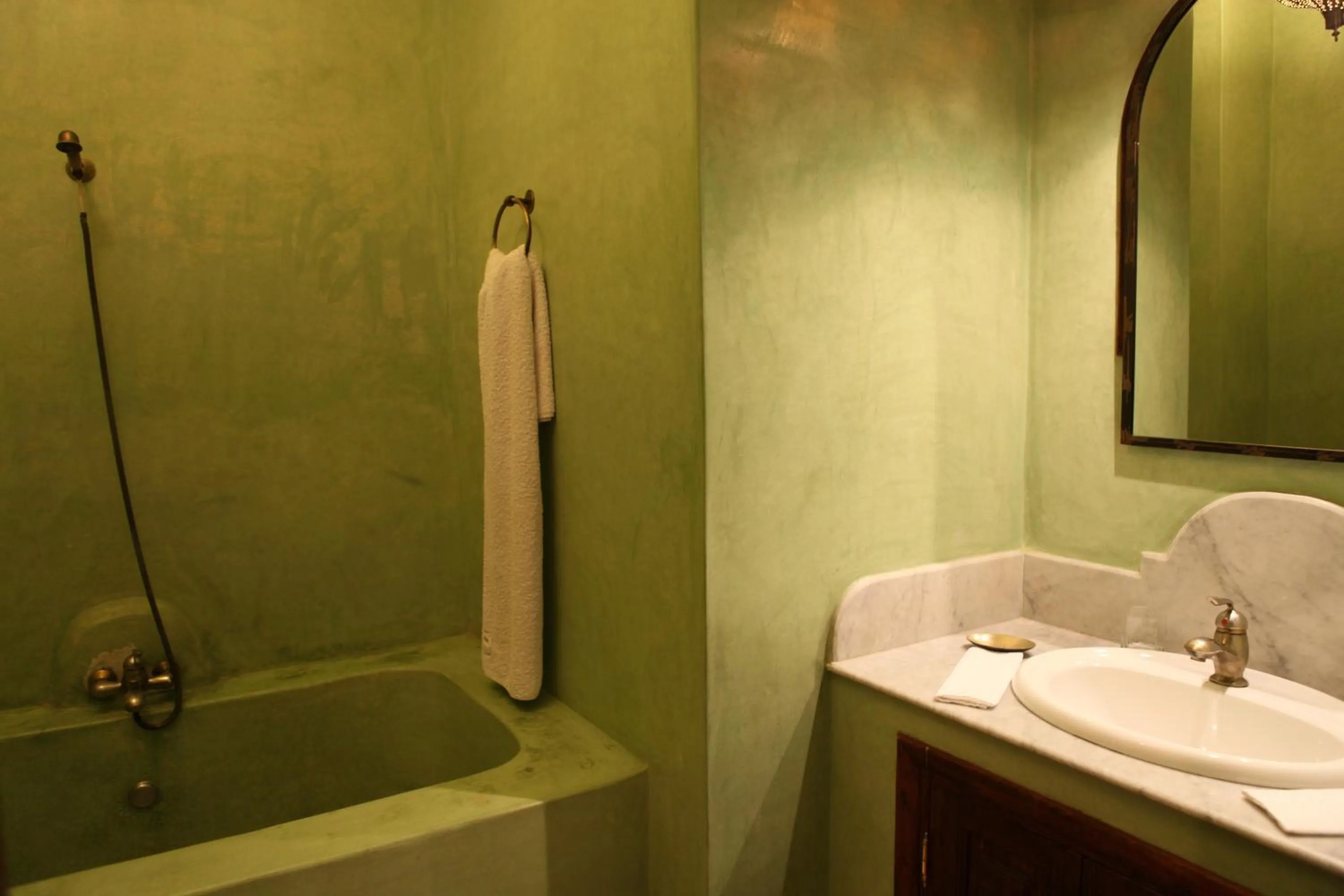 Bathroom in Riad L'Emir