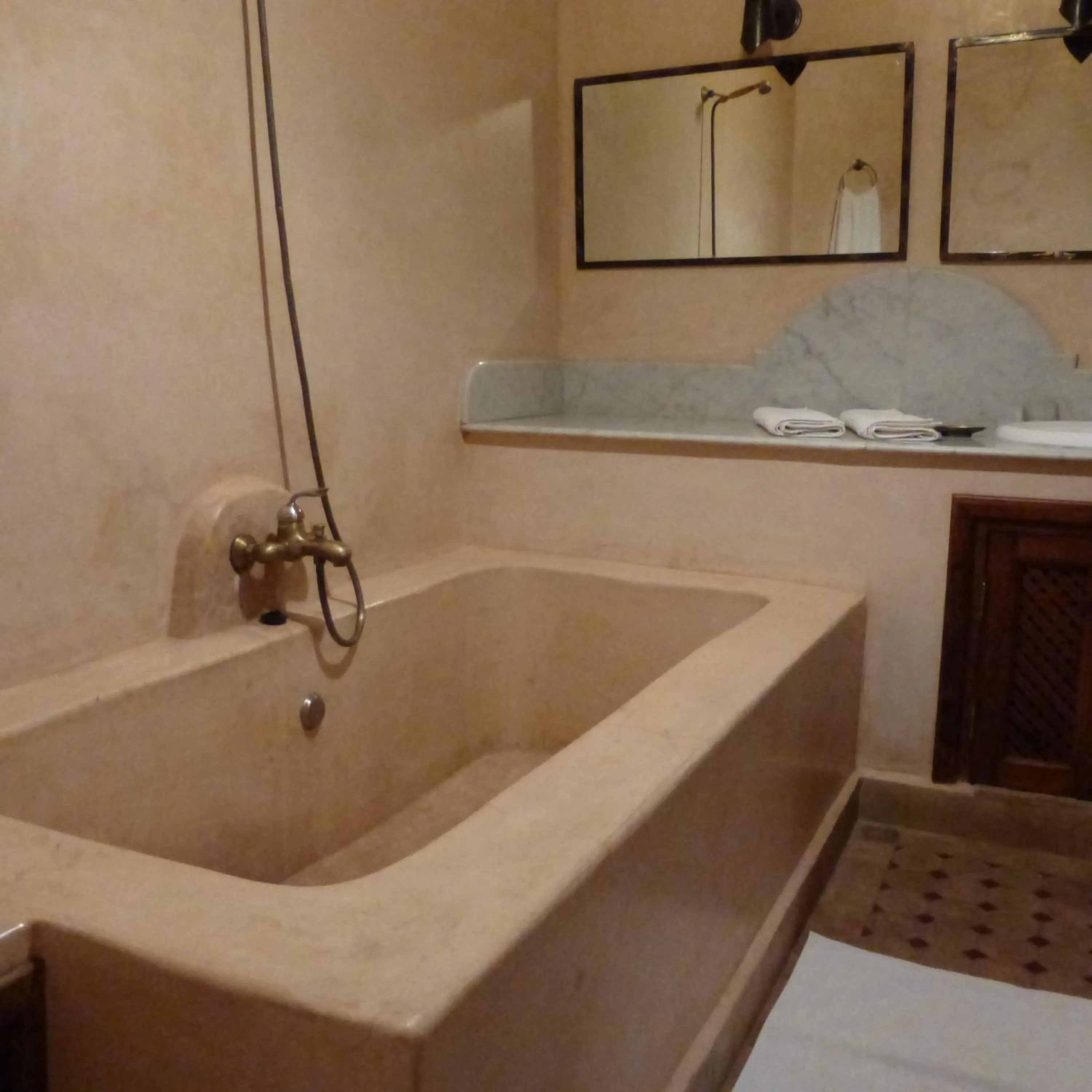 Bathroom in Riad L'Emir