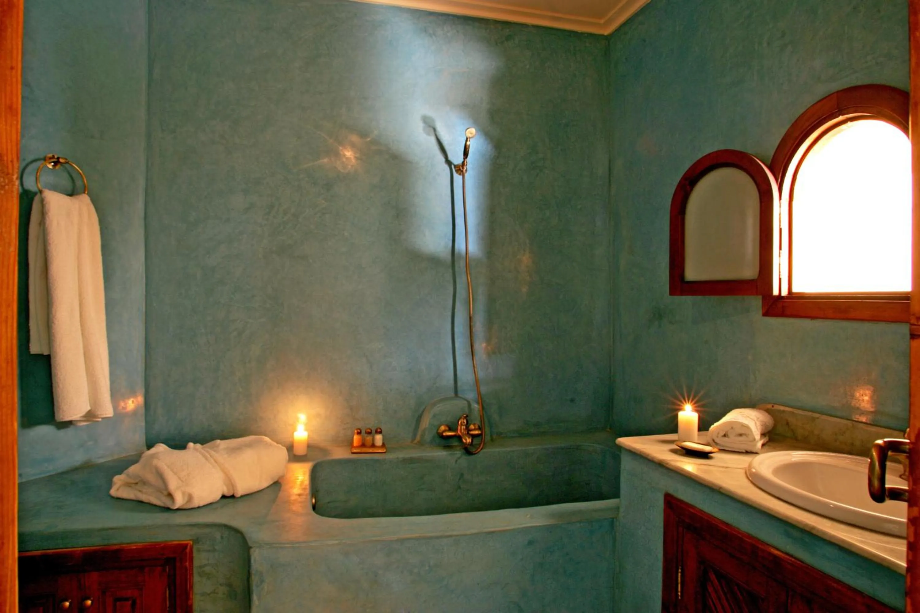 Bathroom in Riad L'Emir