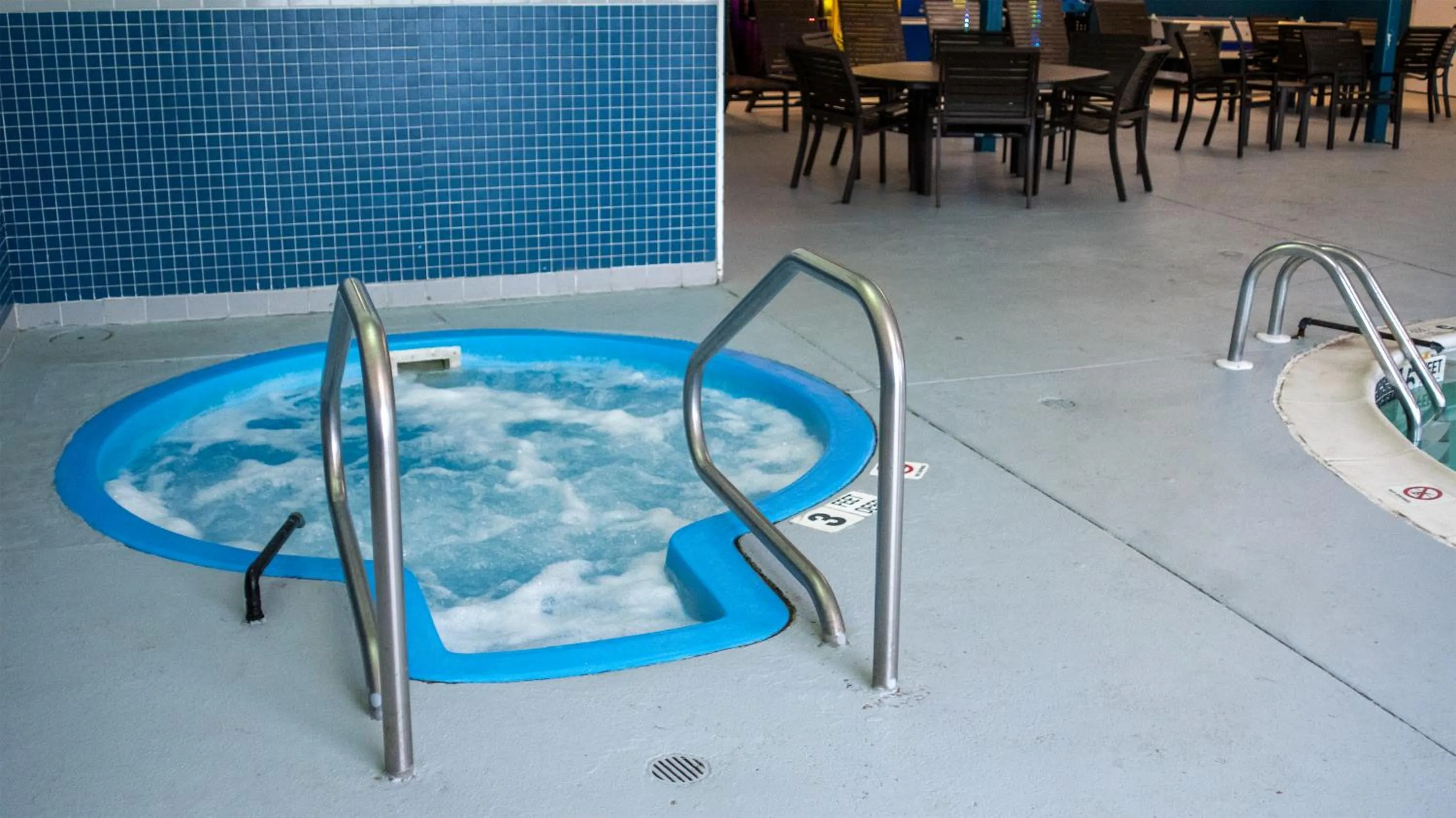 Hot Tub in Fort William Henry Hotel