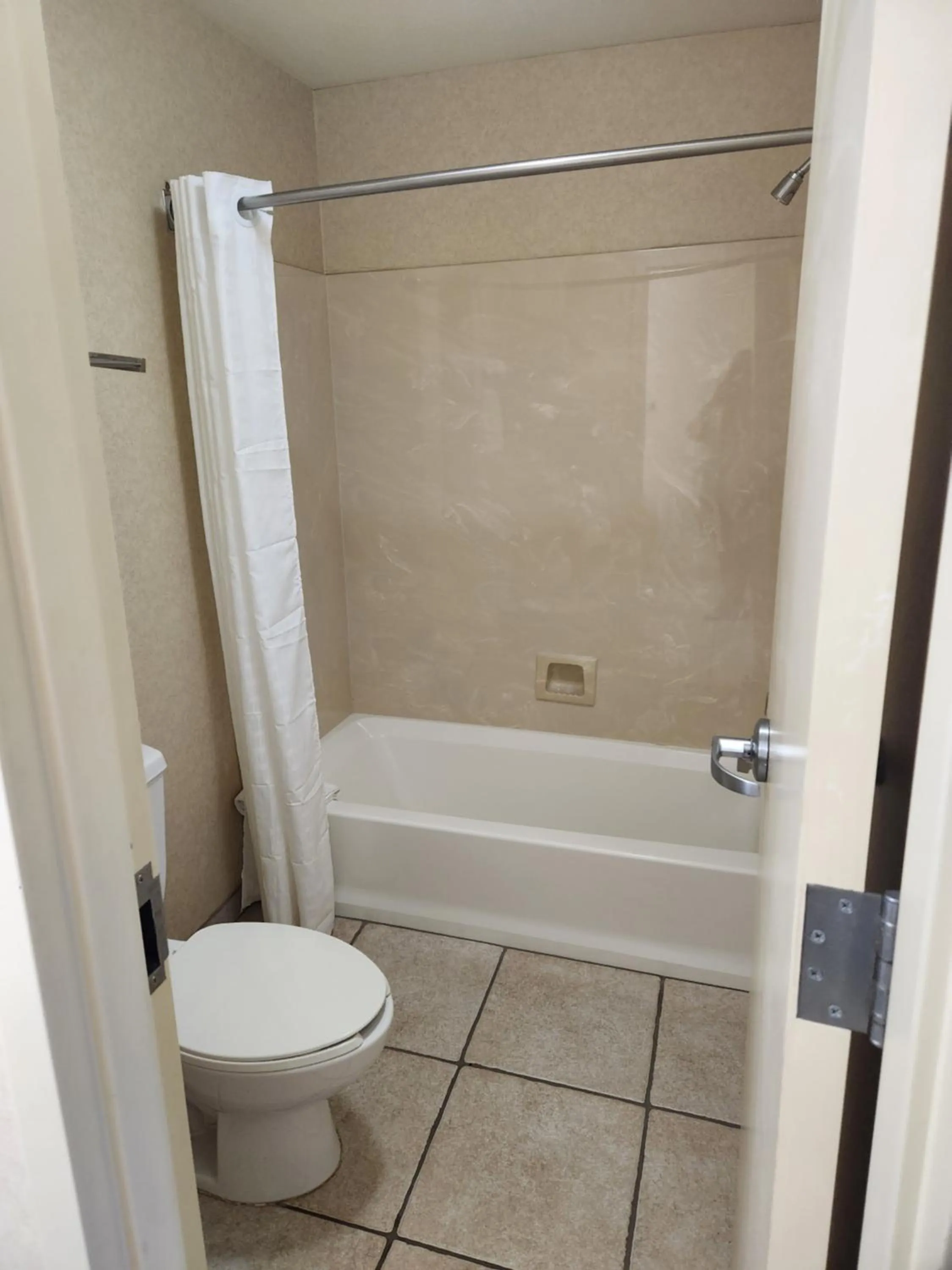 Suburban Studios Branson On The Strip