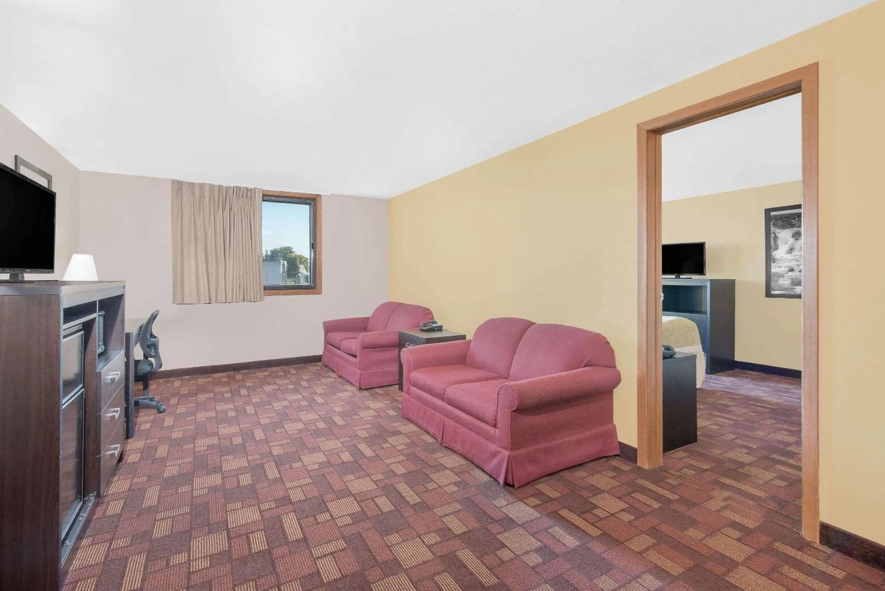 Photo of the whole room in Super 8 by Wyndham Watertown