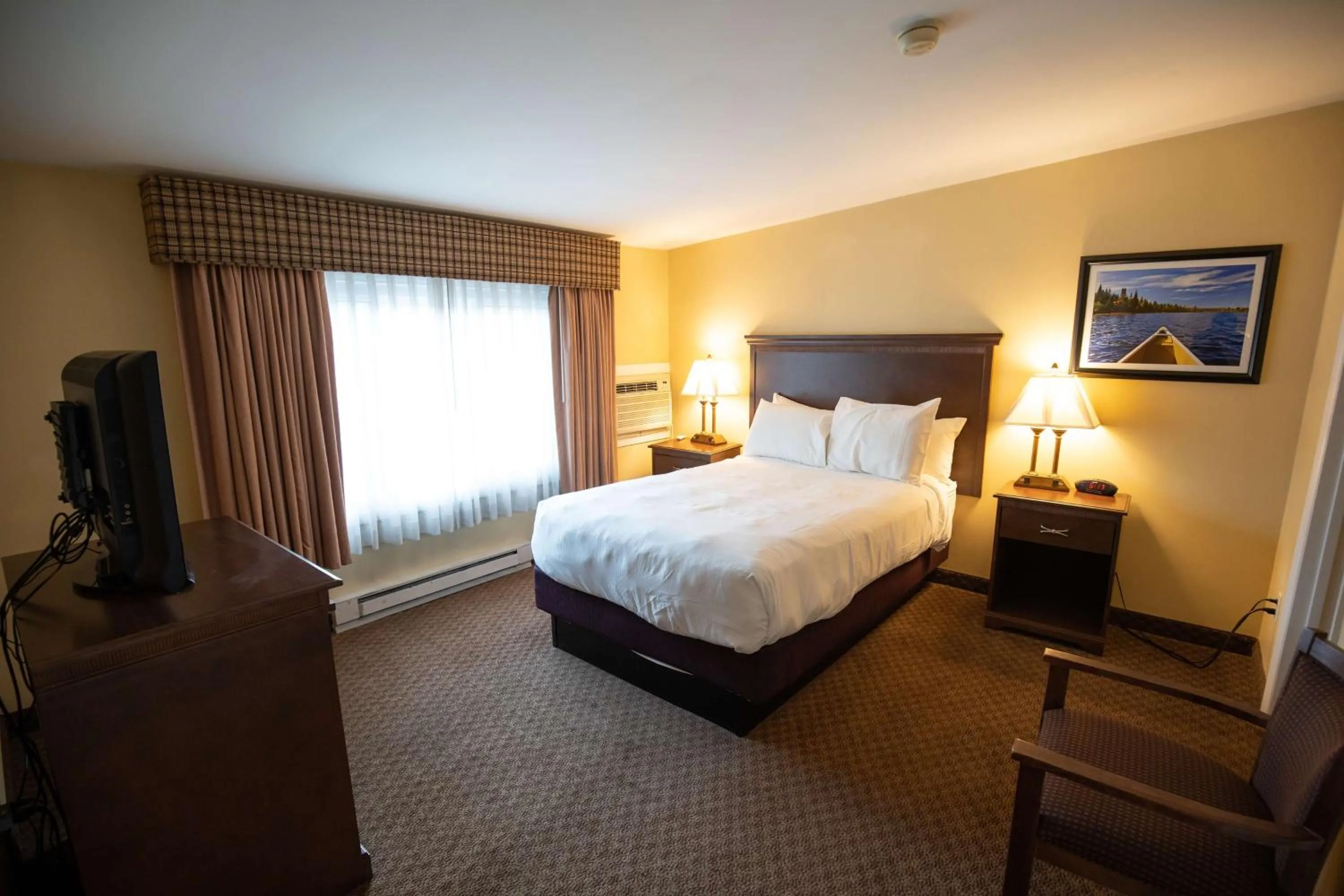 Bedroom, Bed in Best Western of Lake George