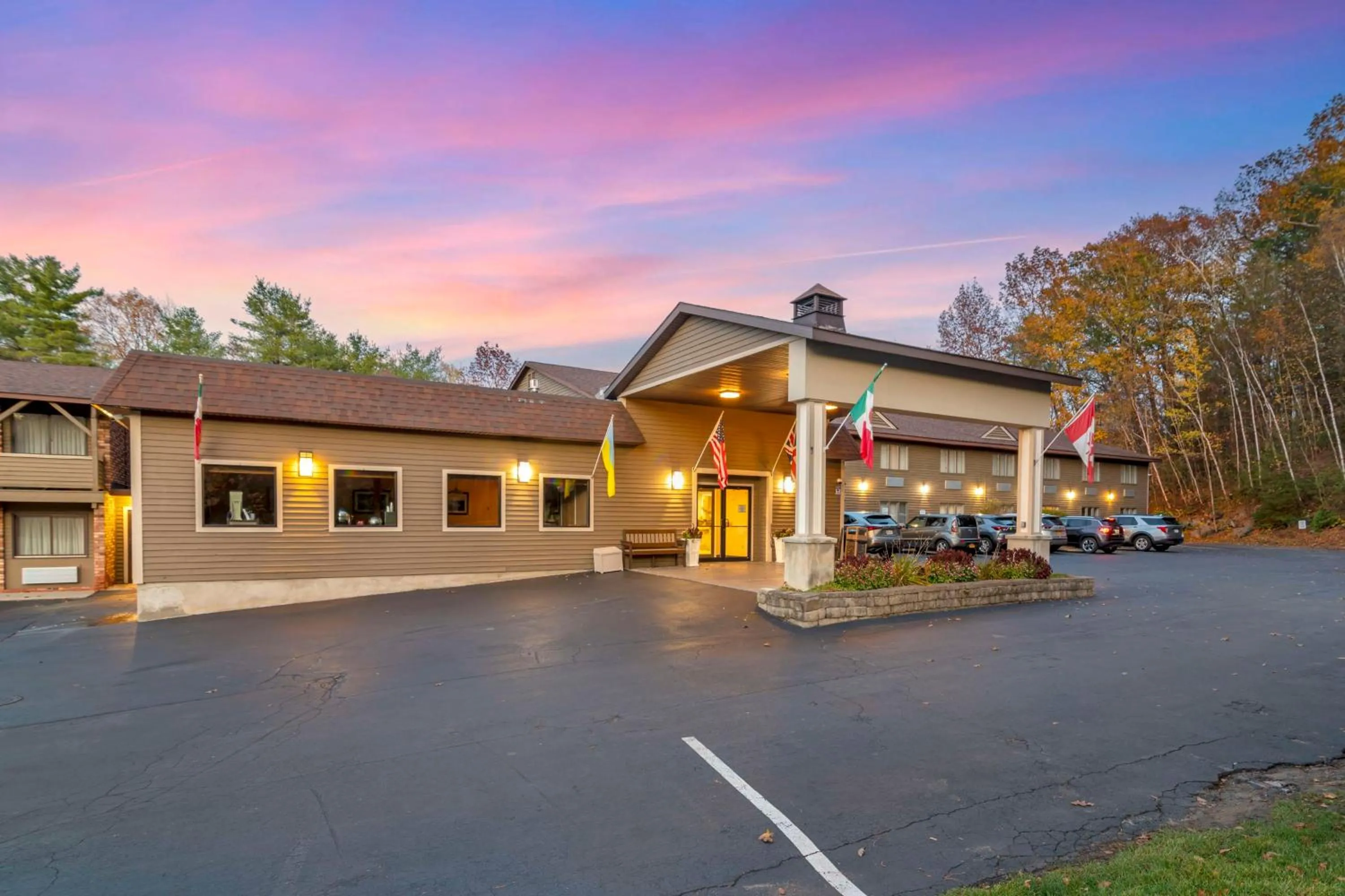 Property building in Best Western of Lake George