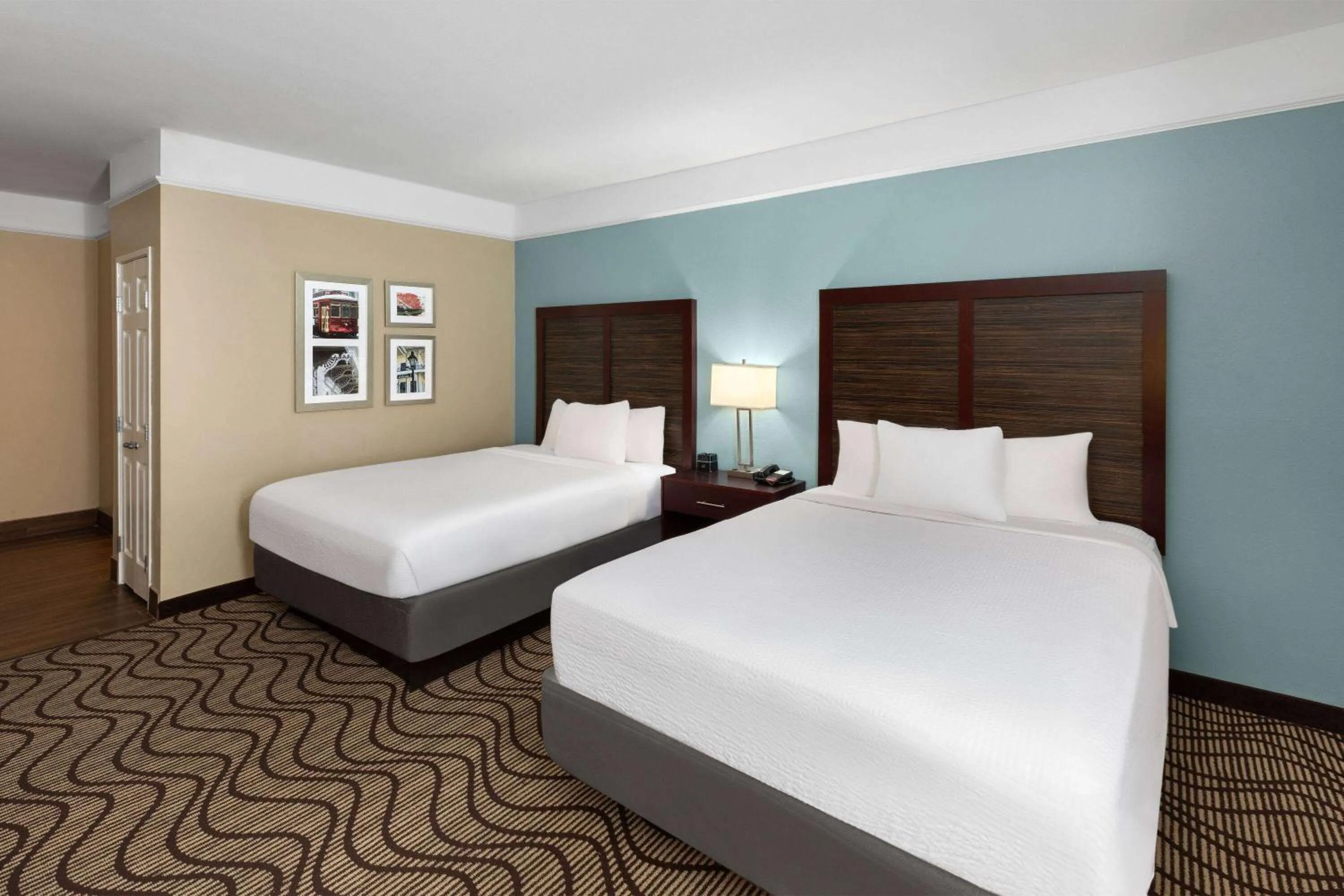 Photo of the whole room, Bed in La Quinta by Wyndham Houma