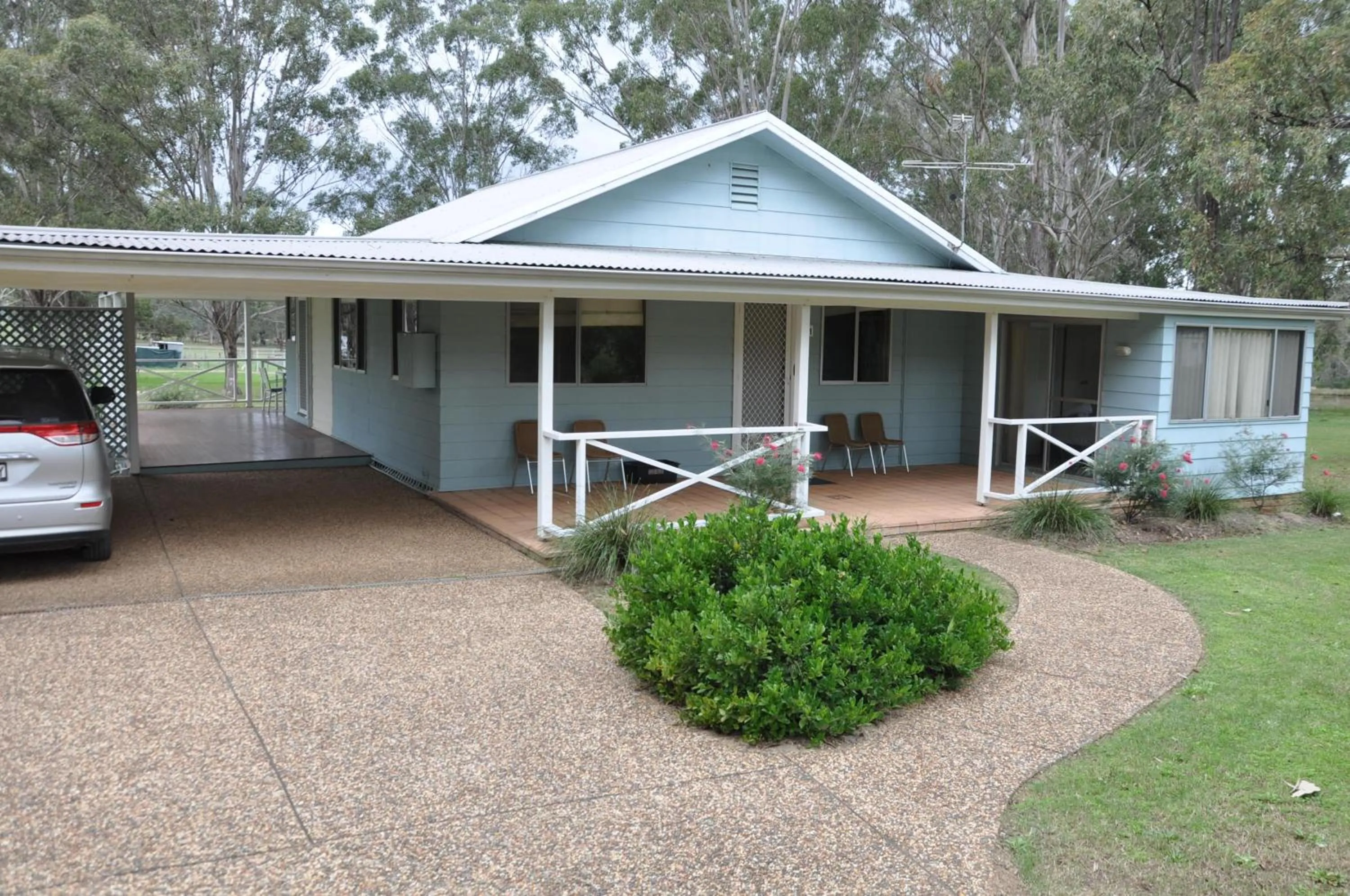 Property building in Pokolbin Village Estate