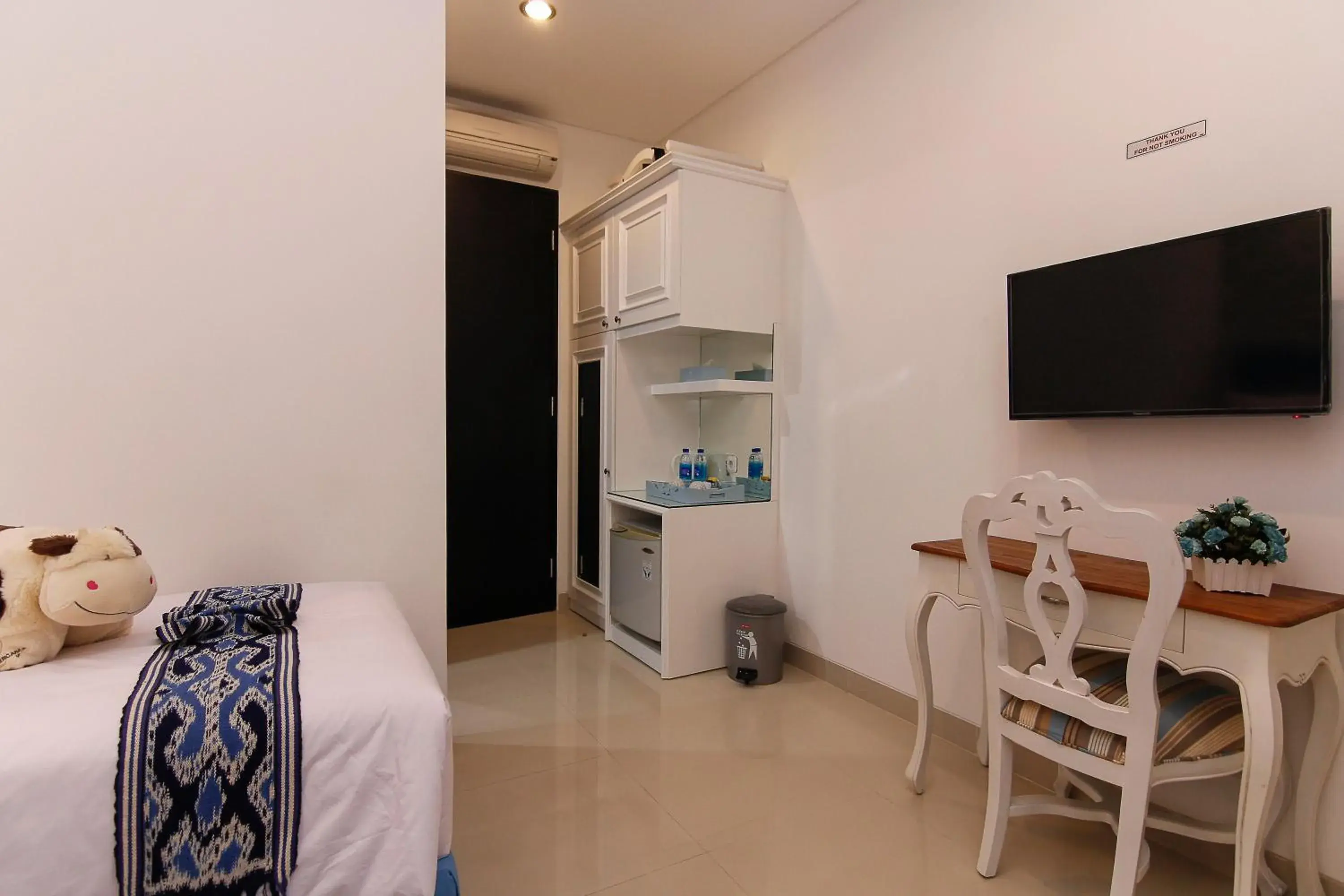 Deluxe Twin Room in M Home Deluxe Twin Room in M Home