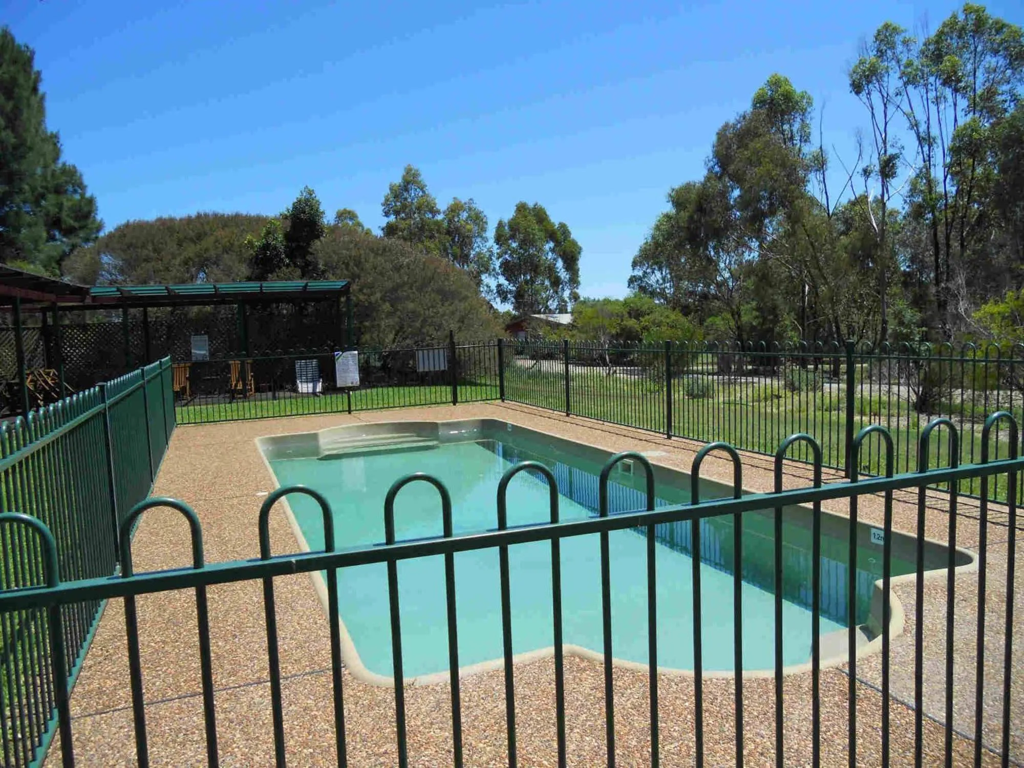 Swimming pool, Pool View in Twin Trees Country Cottages