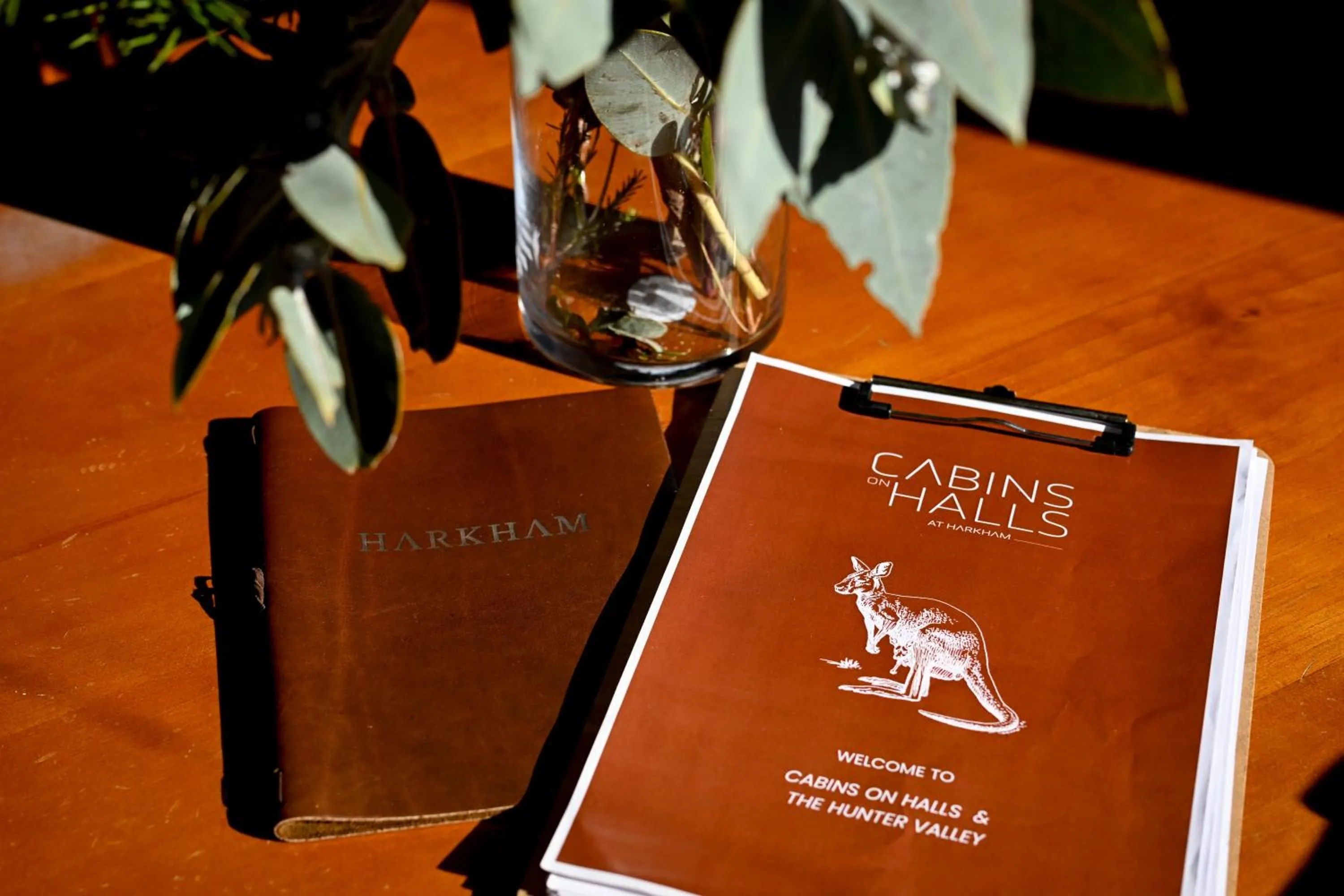 Restaurant/places to eat in Cabins on Halls