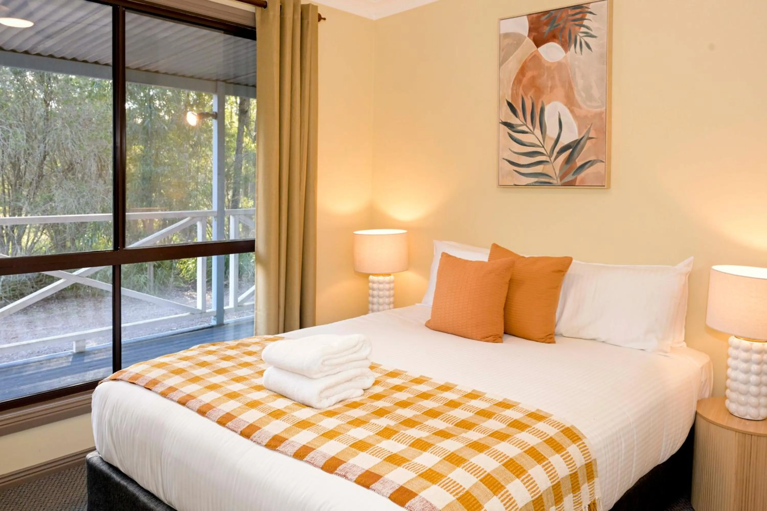 Bed in Cabins on Halls