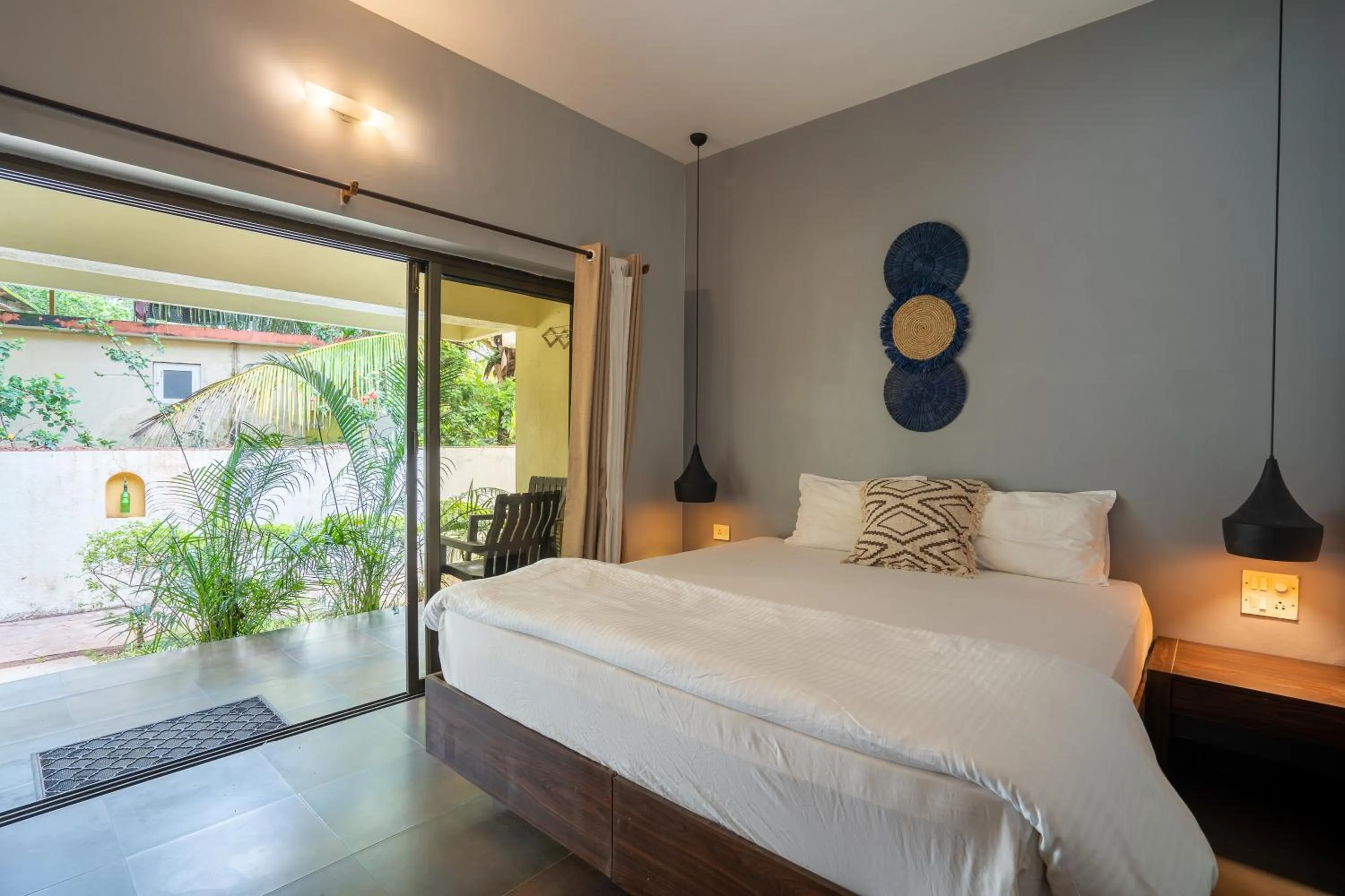 Bedroom, Bed in The Banyan Soul