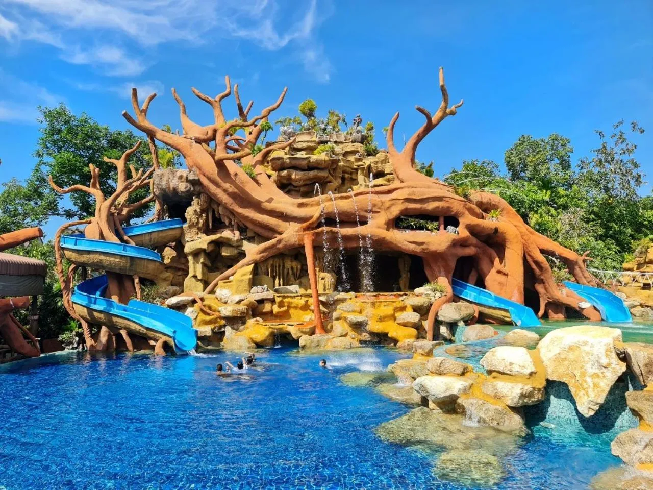 Aqua park in Tamnanpar Resort