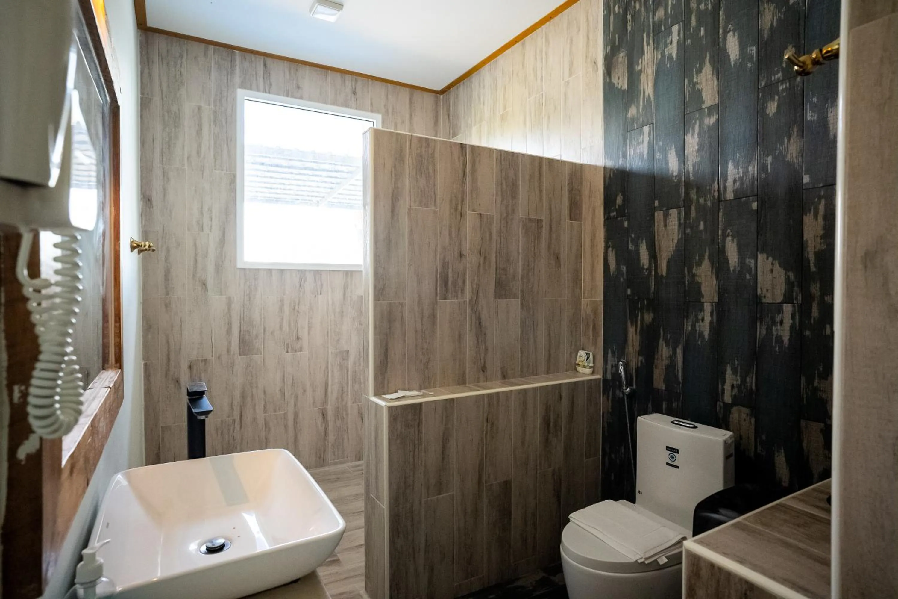 Bathroom in Tamnanpar Resort