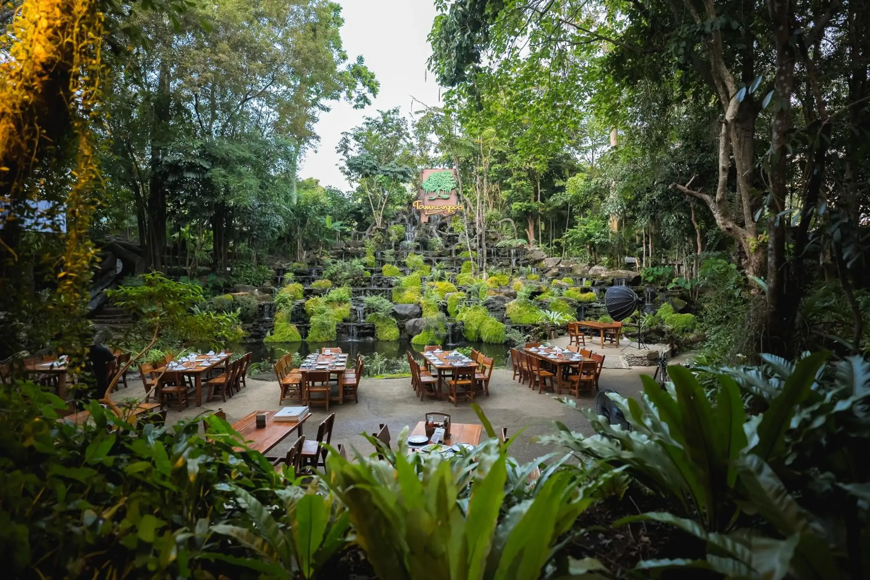 Restaurant/places to eat in Tamnanpar Resort Restaurant/places to eat in Tamnanpar Resort