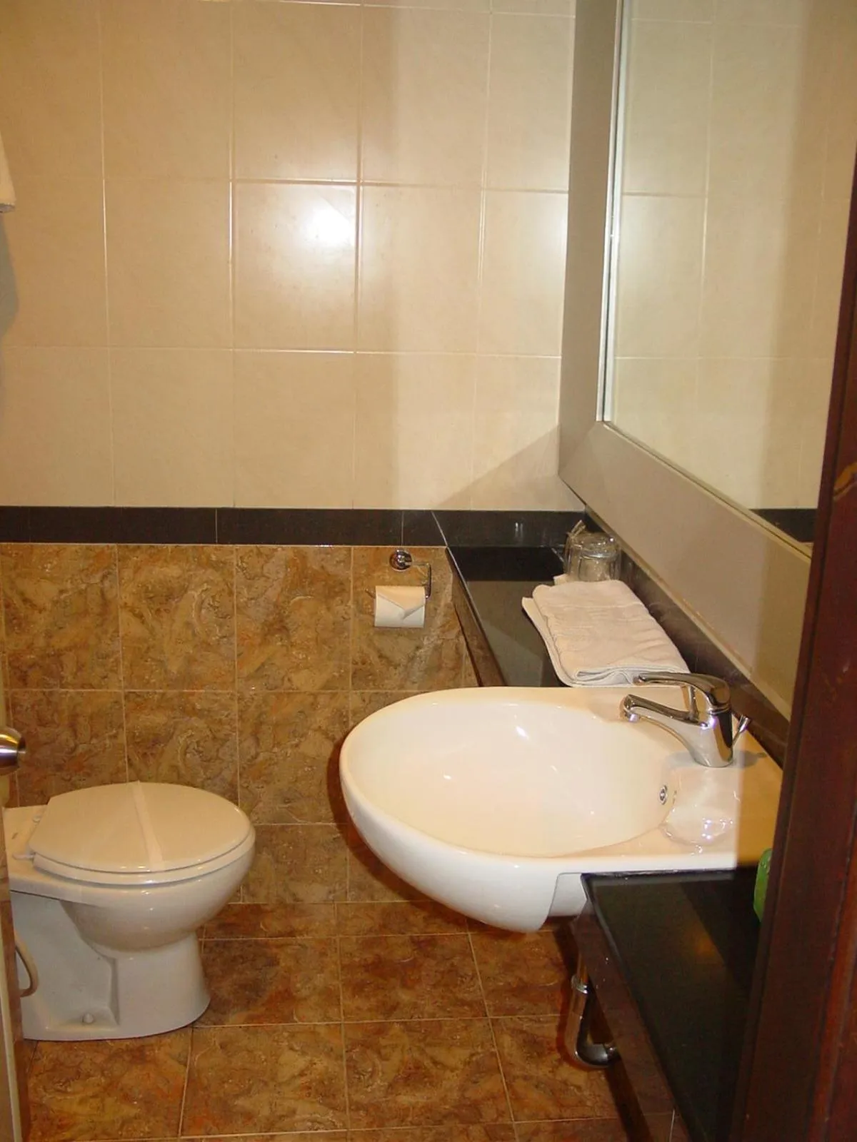 Bathroom in Wisata Hotel Palembang