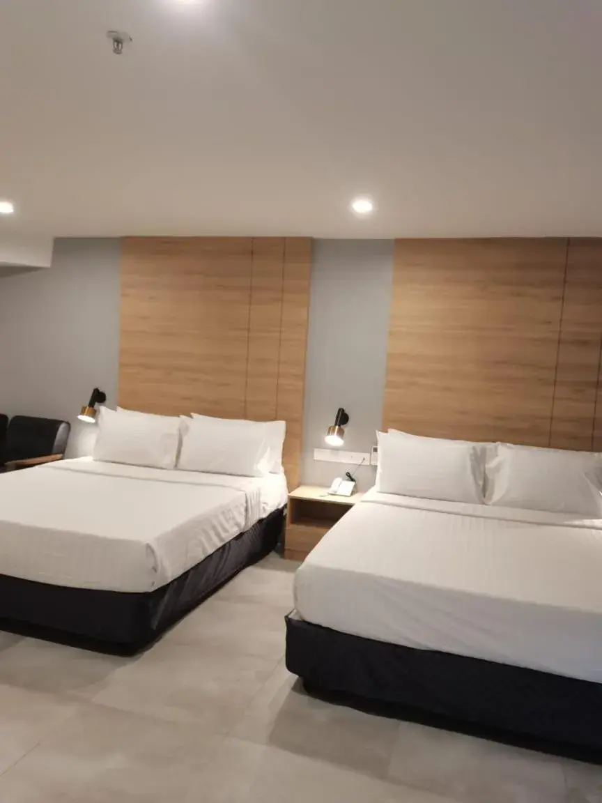 Bed in Coral Bay Resort Bed in Coral Bay Resort