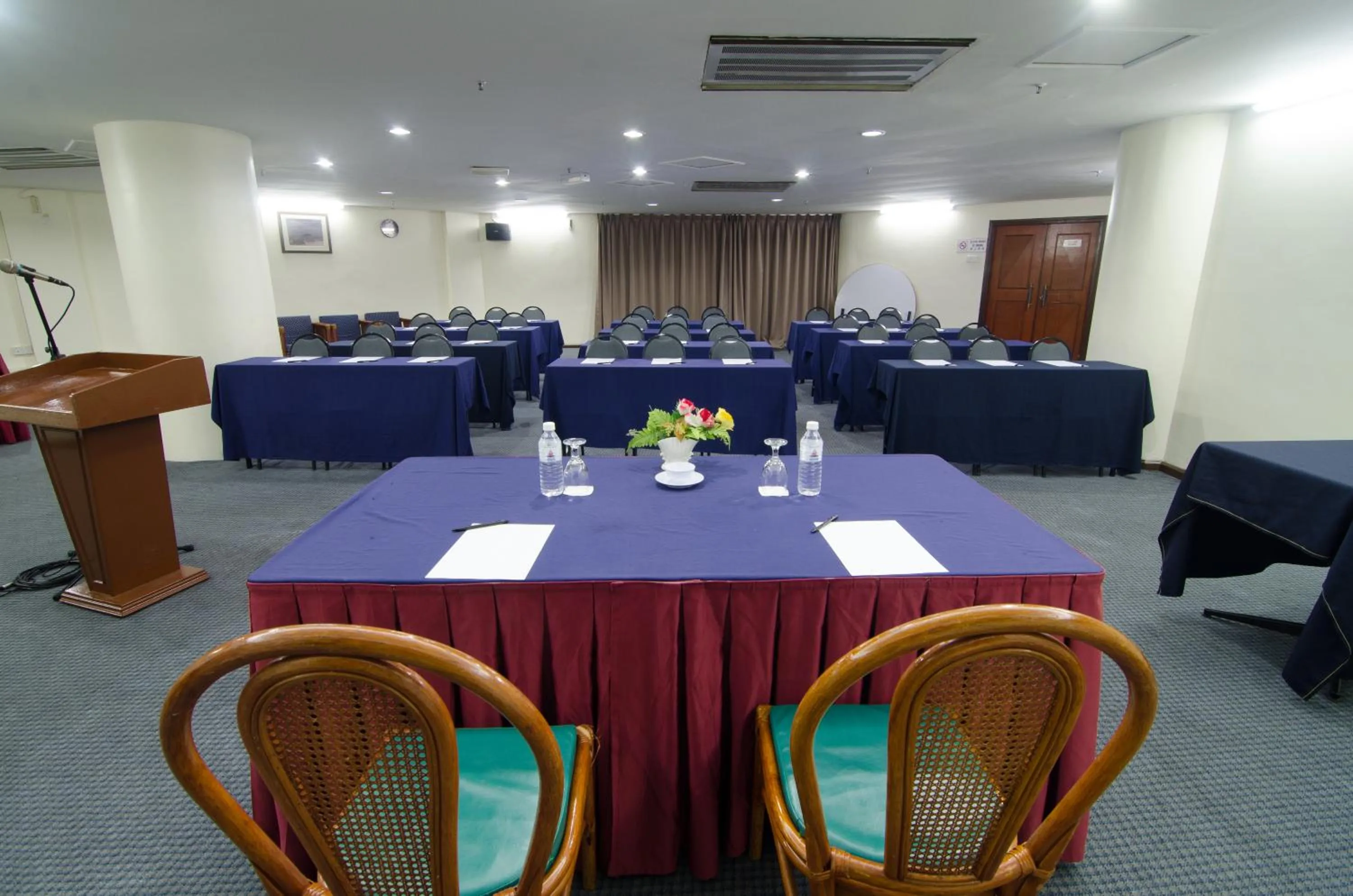 Banquet/Function facilities in Coral Bay Resort