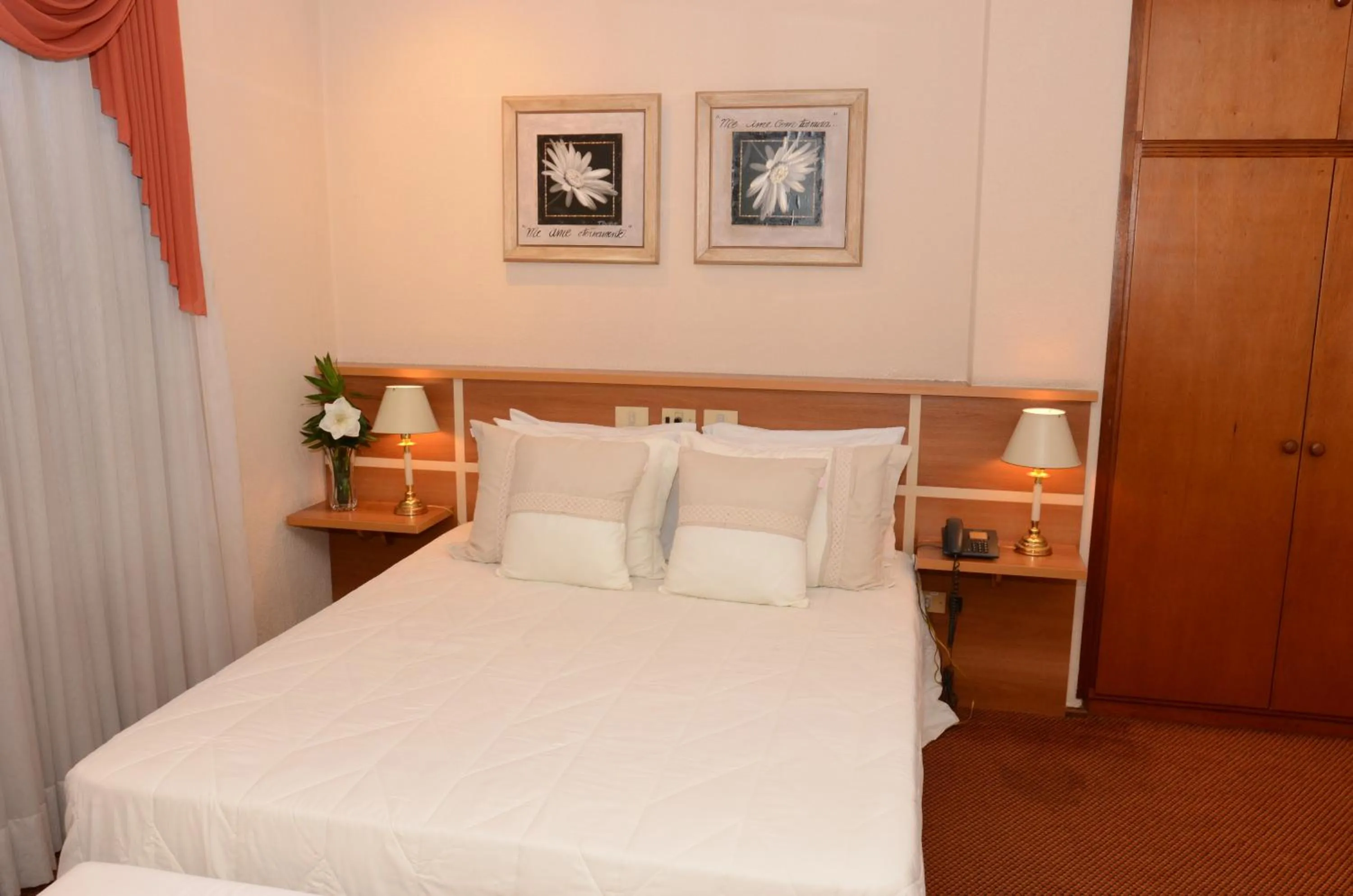 Bed in Skalla Hotel Nova Odessa